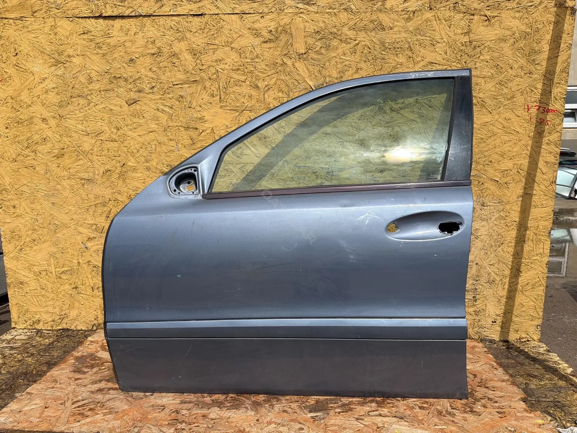 Дверь 2117200105, 2117201305, 211720130528