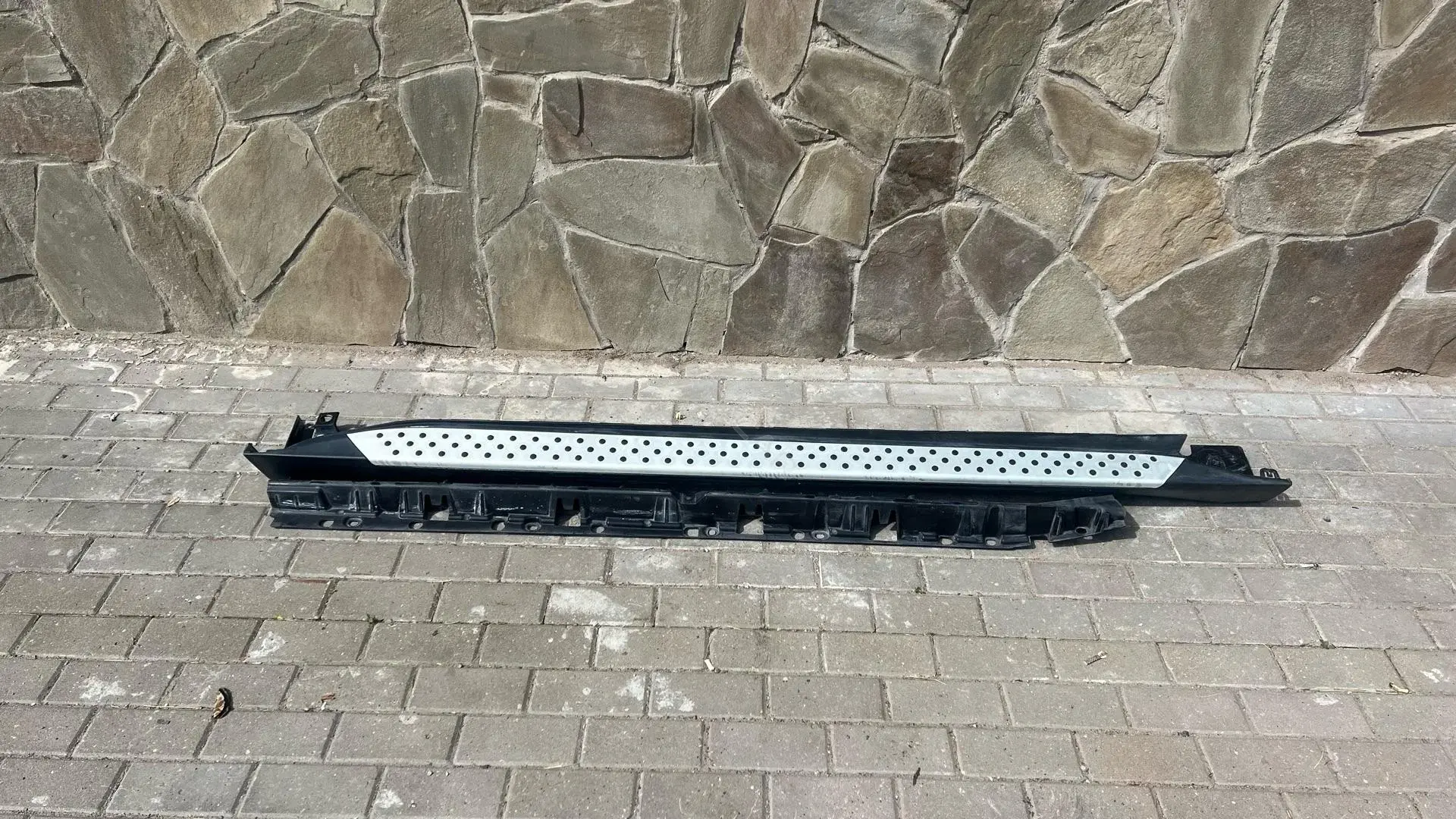 Накладка на порог 7184420, 7184422