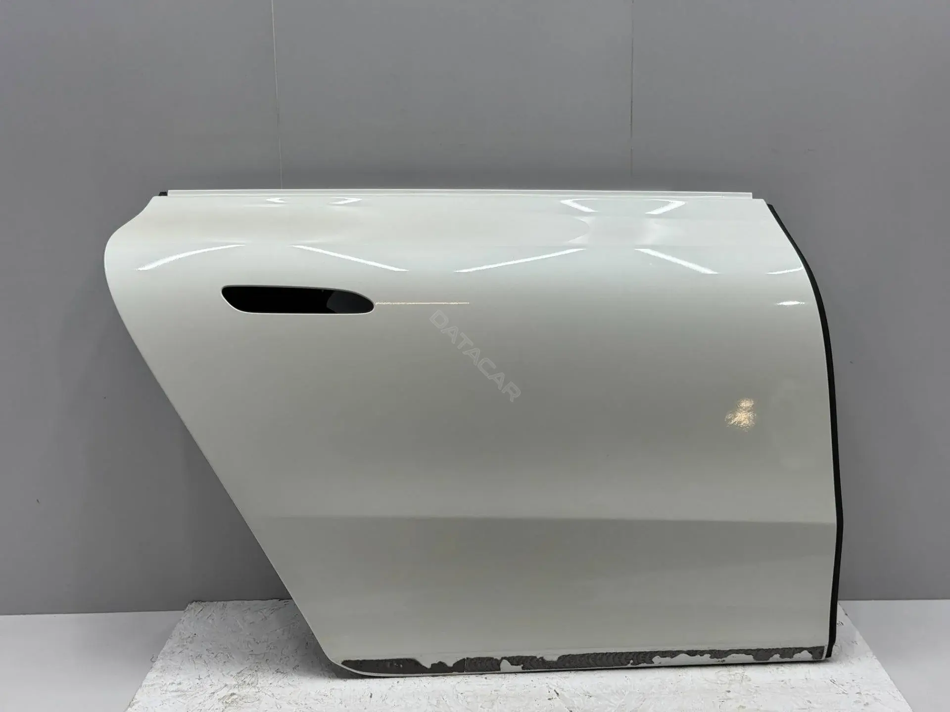 Дверь A2977322400