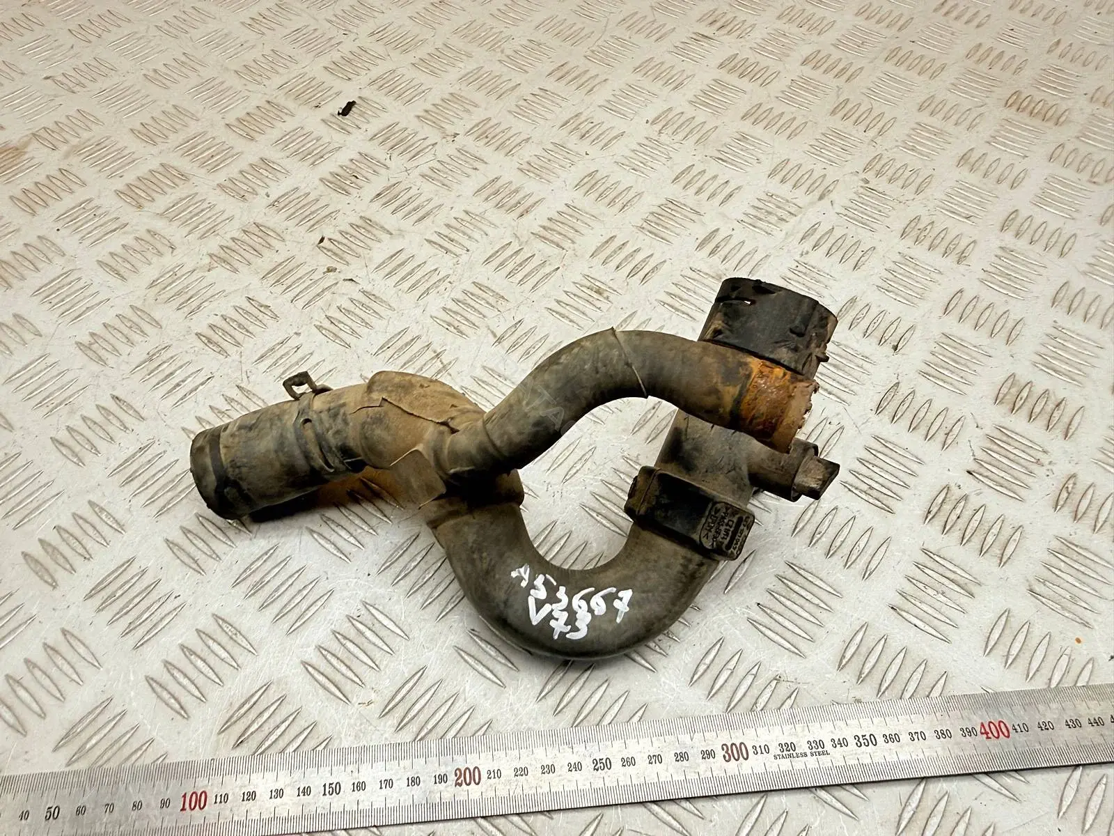 Патрубки системы охлаждения 4Z7121049A