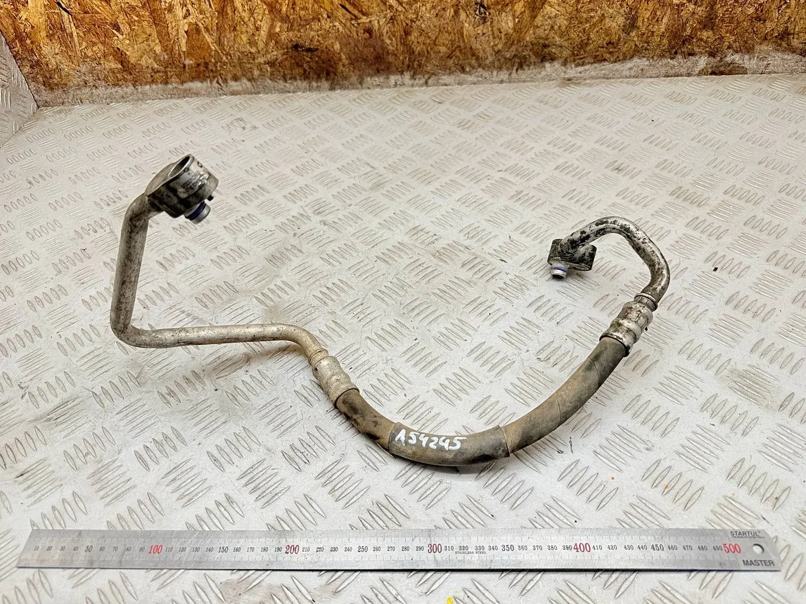 Трубка кондиционера 3C0820721M