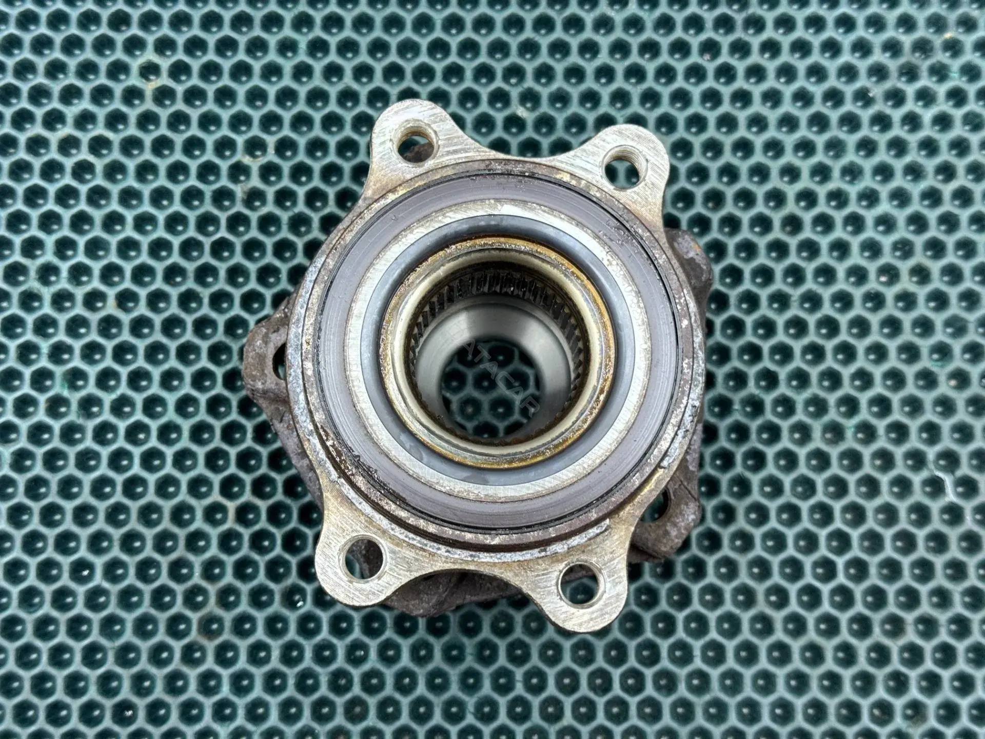 Ступица колеса 8W0407617, 95B407625, 95B407625A