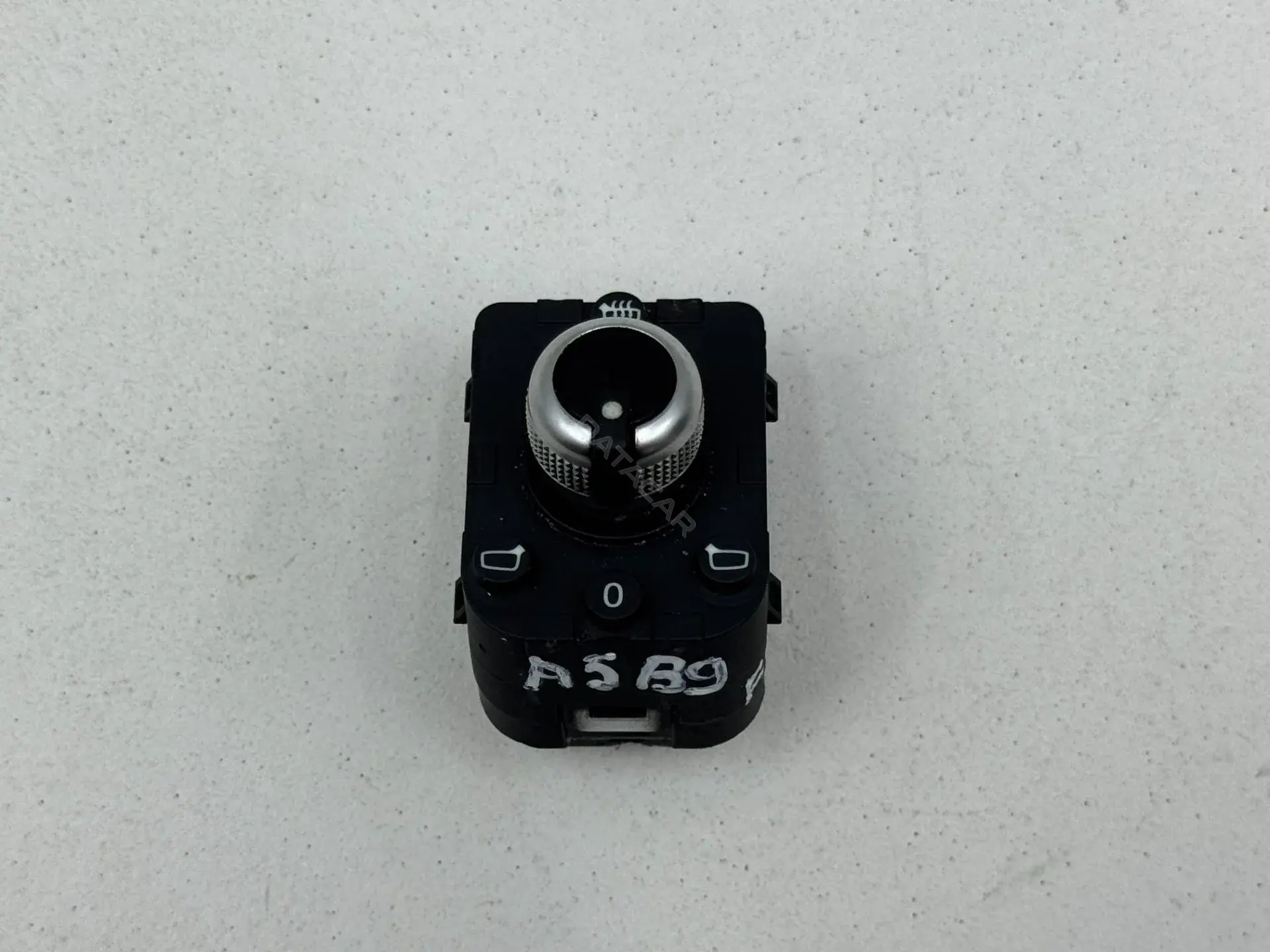Джойстик регулировки зеркал 4M0959565H