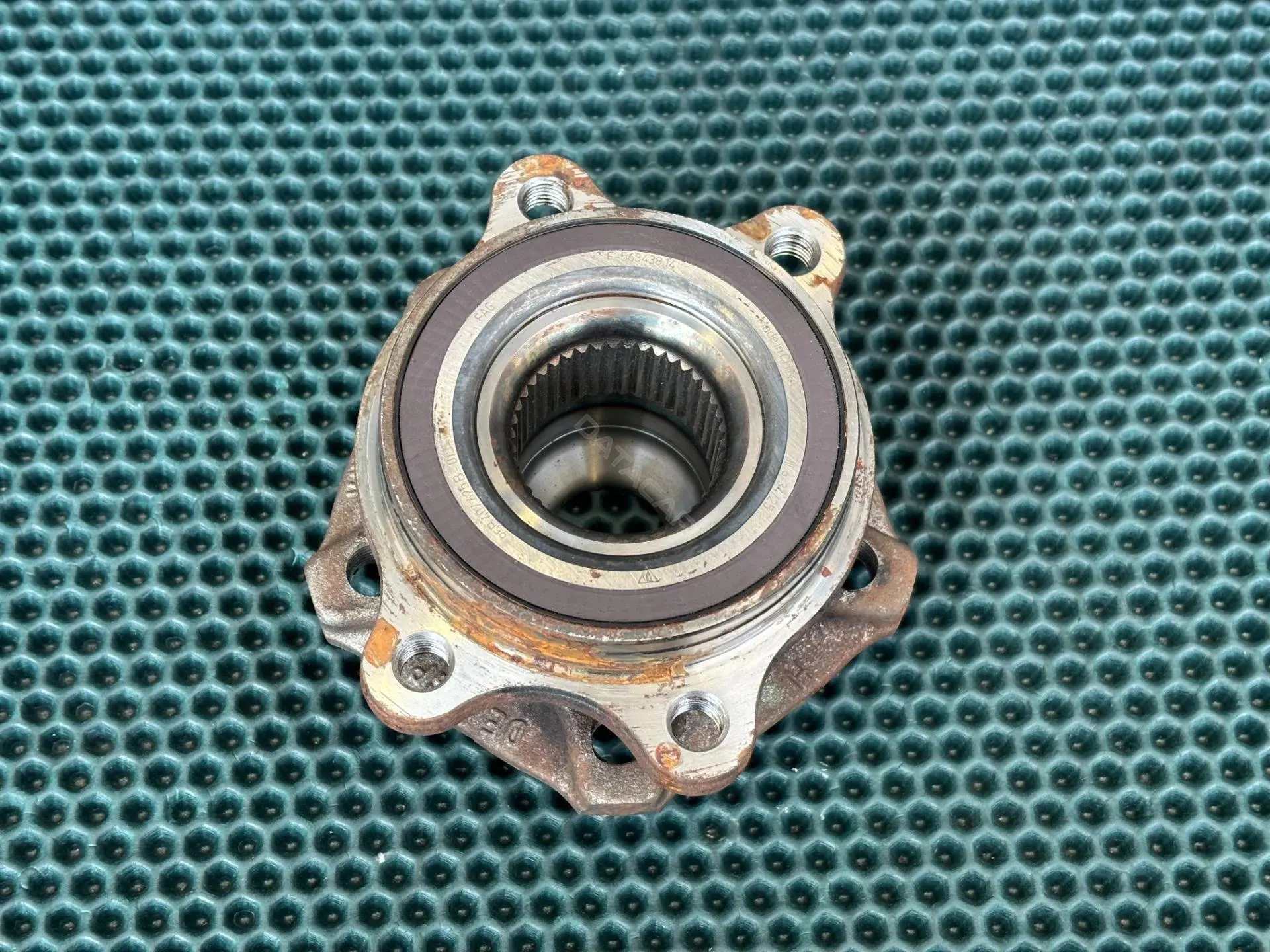 Ступица колеса 8W0407617, 95B407625, 95B407625A