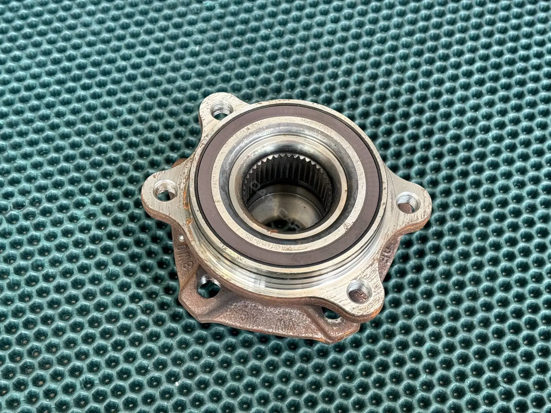 Ступица колеса 8W0407617, 95B407625, 95B407625A