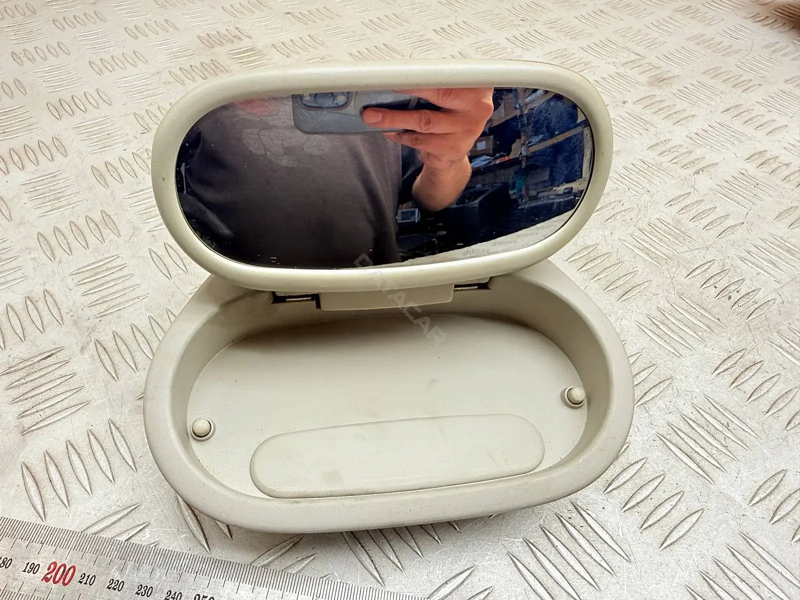 Внутреннее зеркало 8200105136
