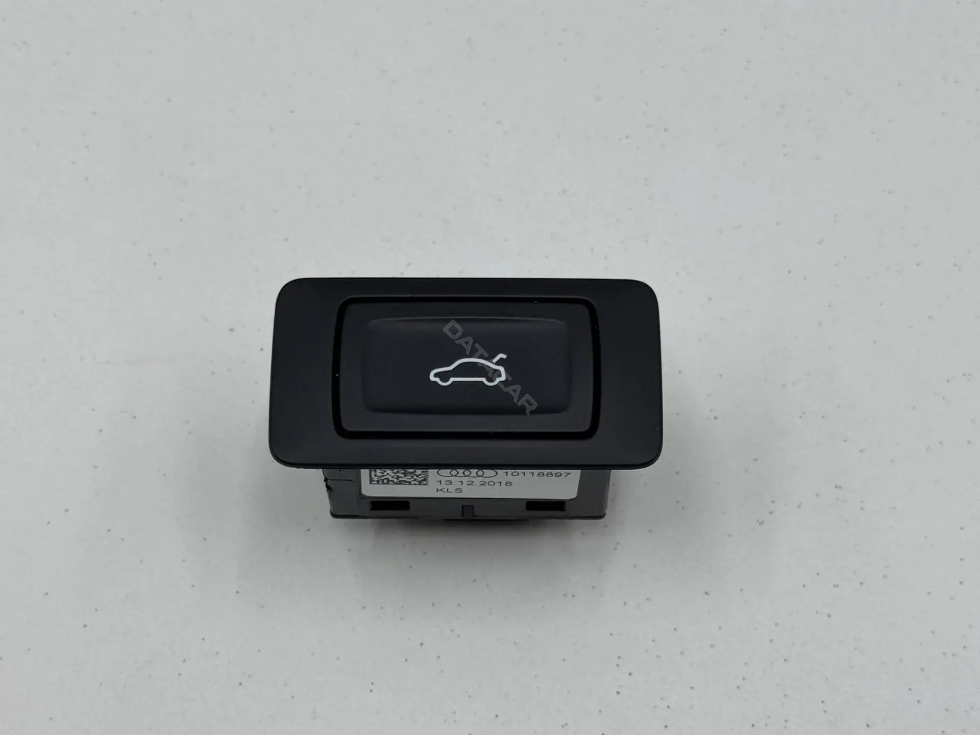 Кнопка крышки багажника 4G0959831C