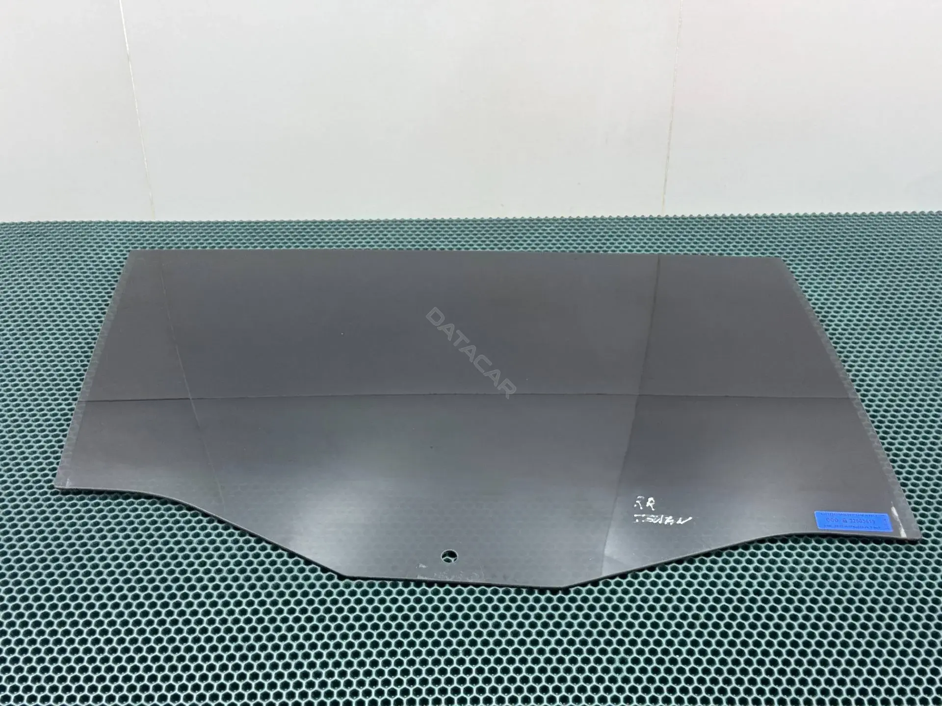 Стекло двери 5NN845026