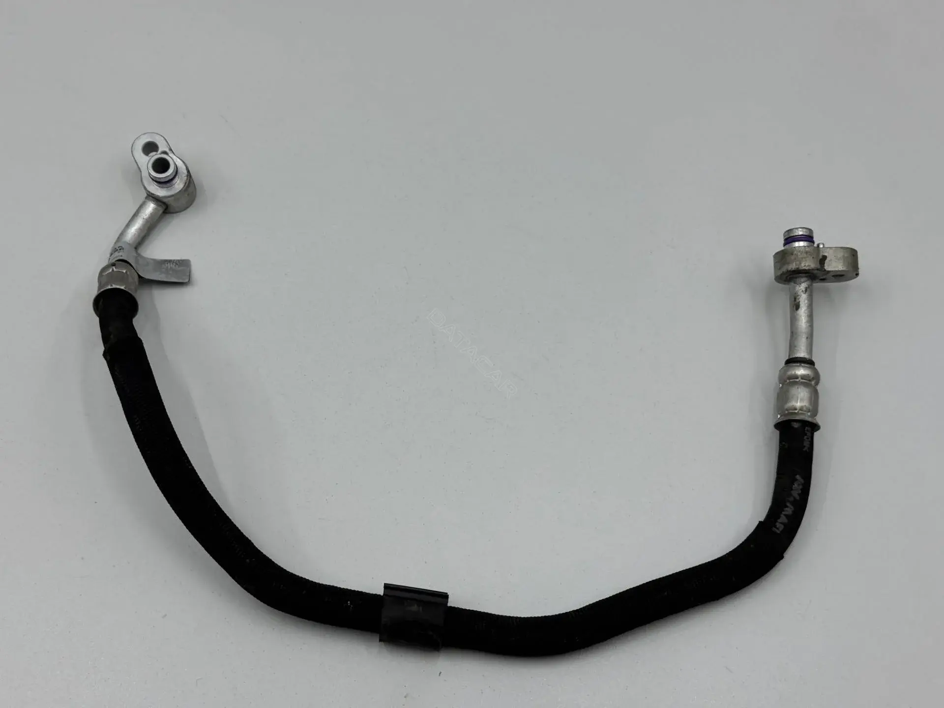 Трубка кондиционера 8W0816721BC