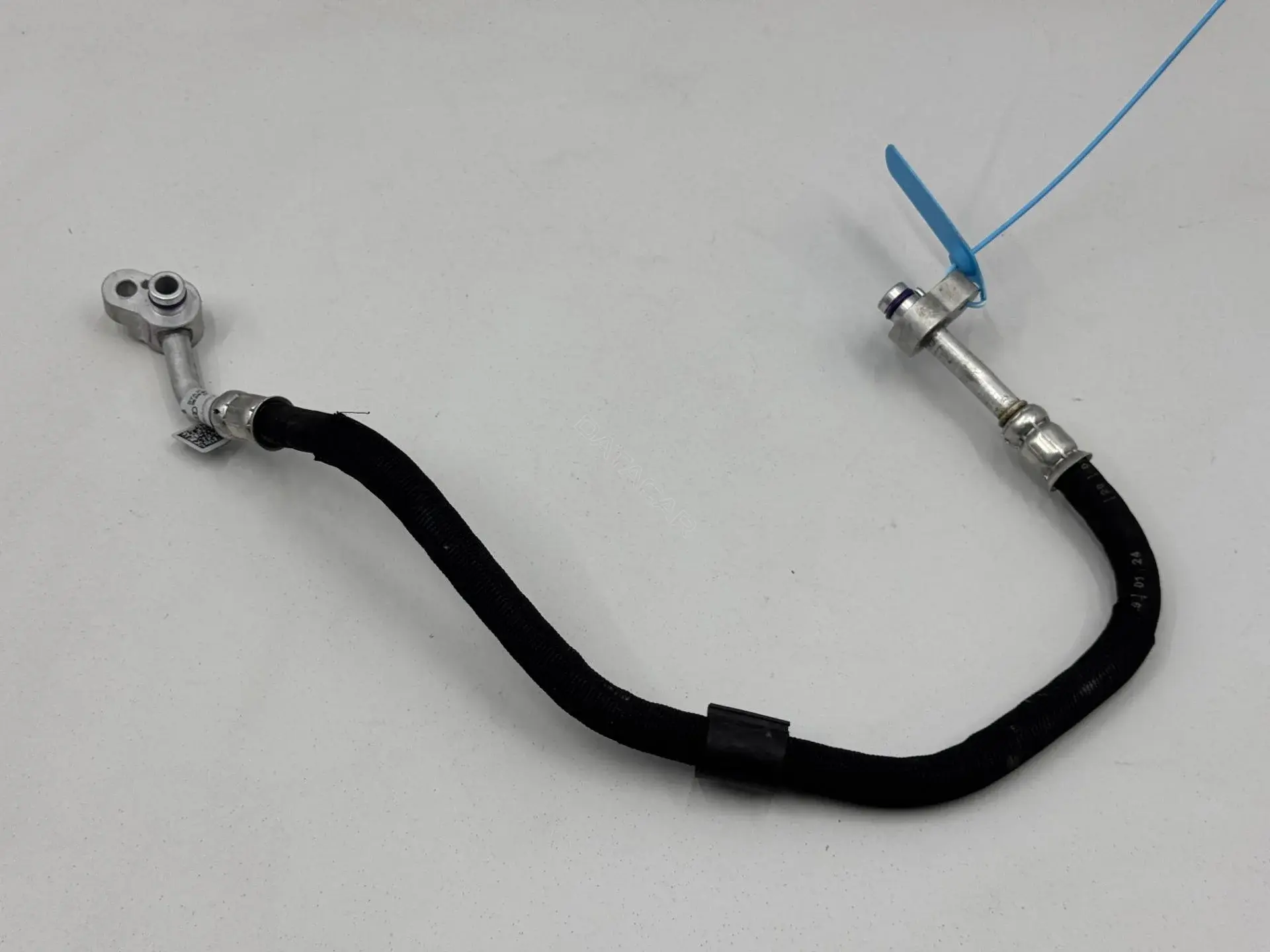 Трубка кондиционера 8W0816721BC