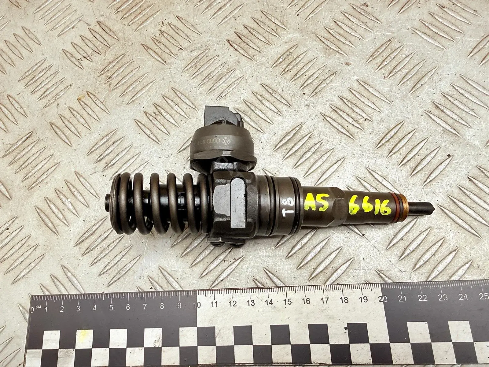 Форсунки 038130073AG, 038130073AM, 038130073AQ