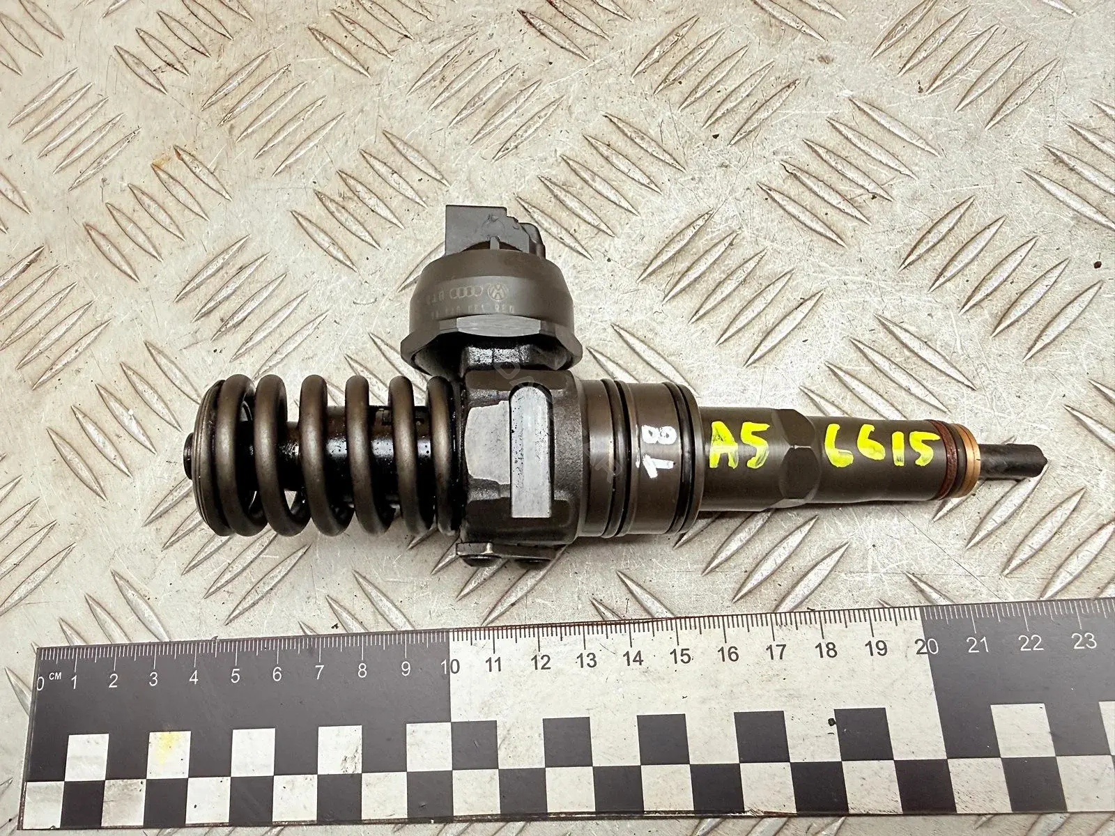 Форсунки 038130073AG, 038130073AM, 038130073AQ