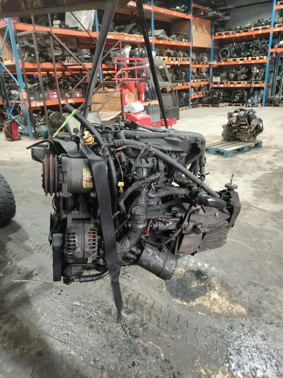 Двигатель в сборе G9U754