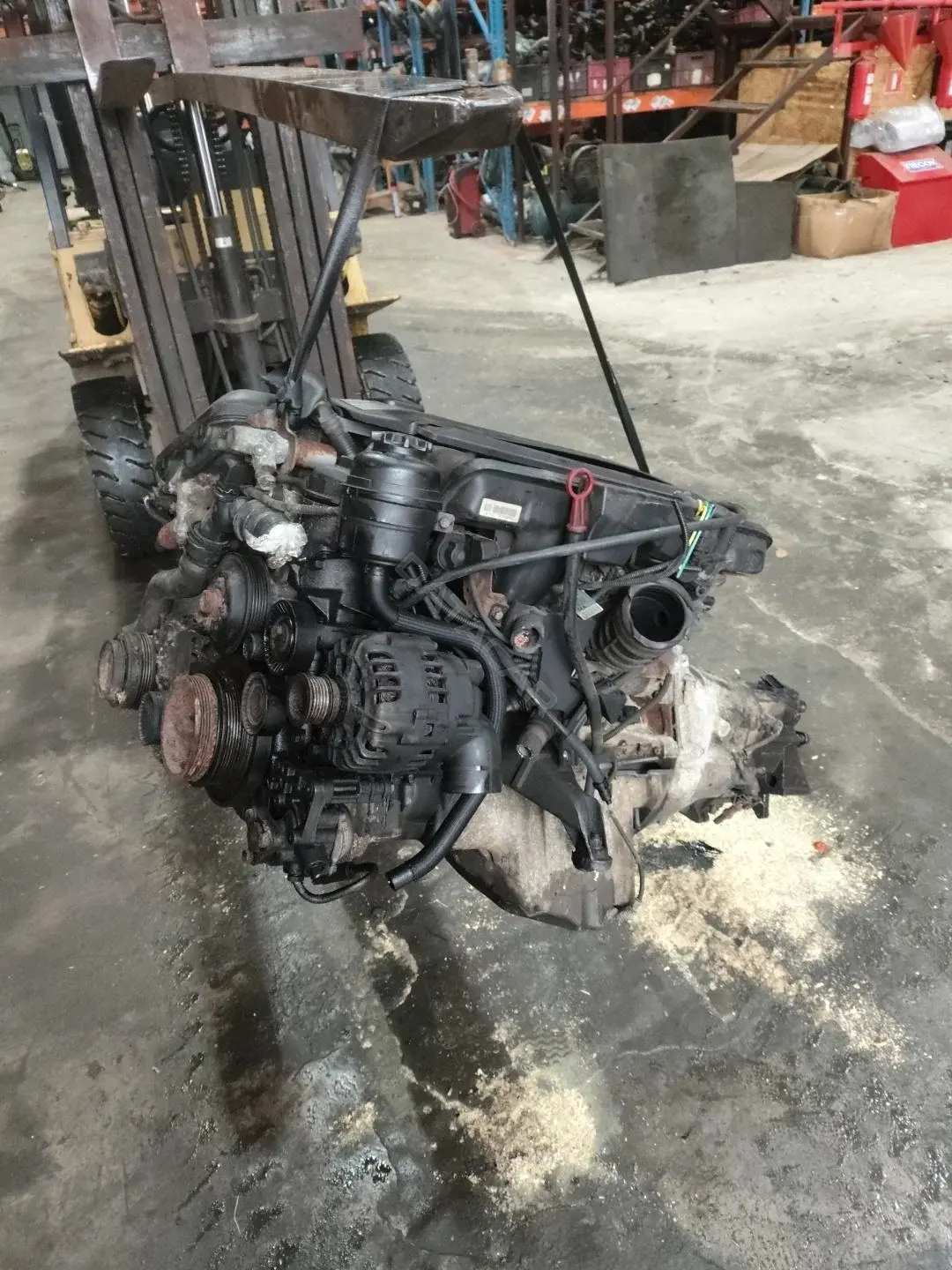 Двигатель в сборе 256S5, M54B25