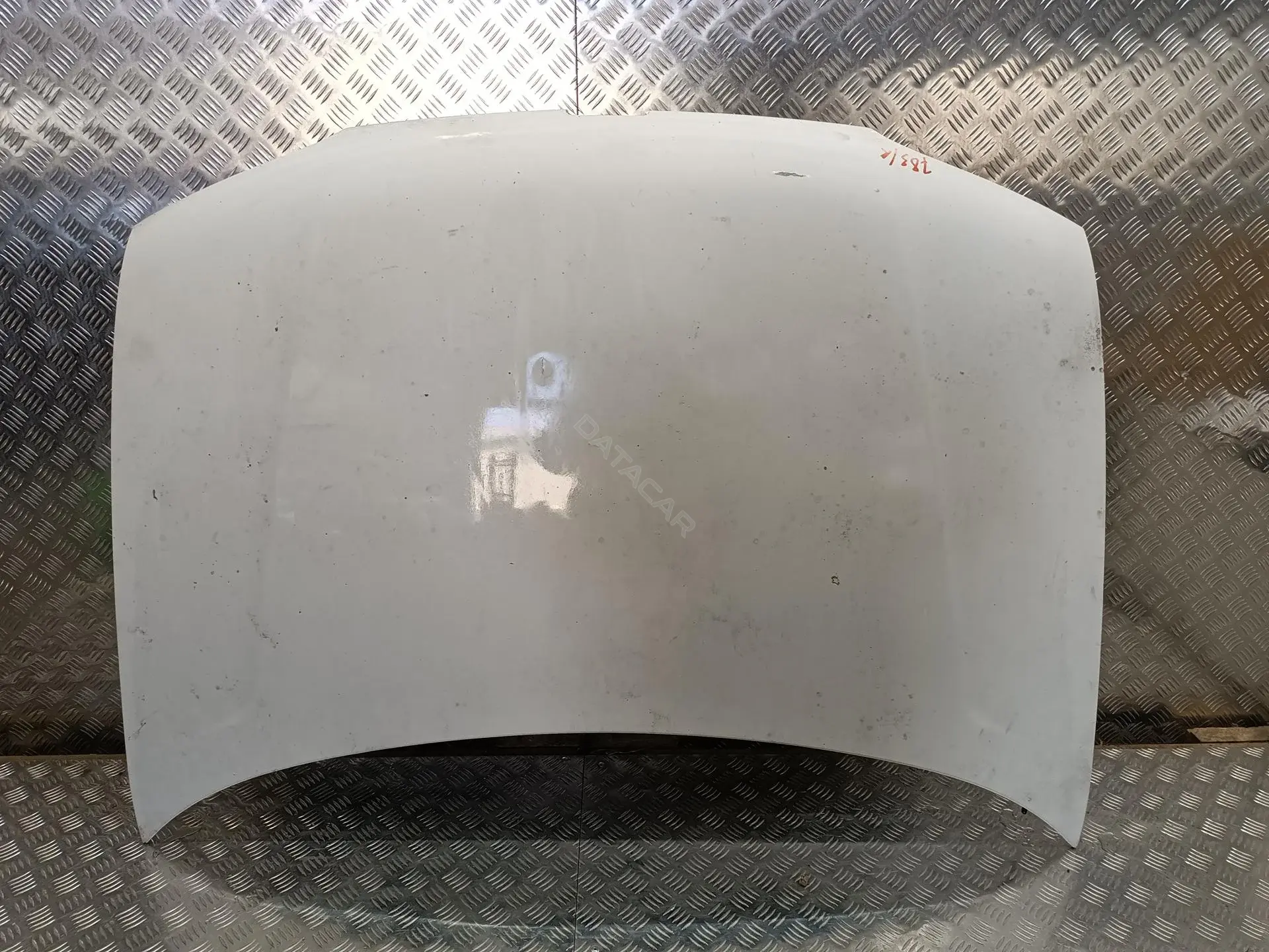 Капот 7901K5