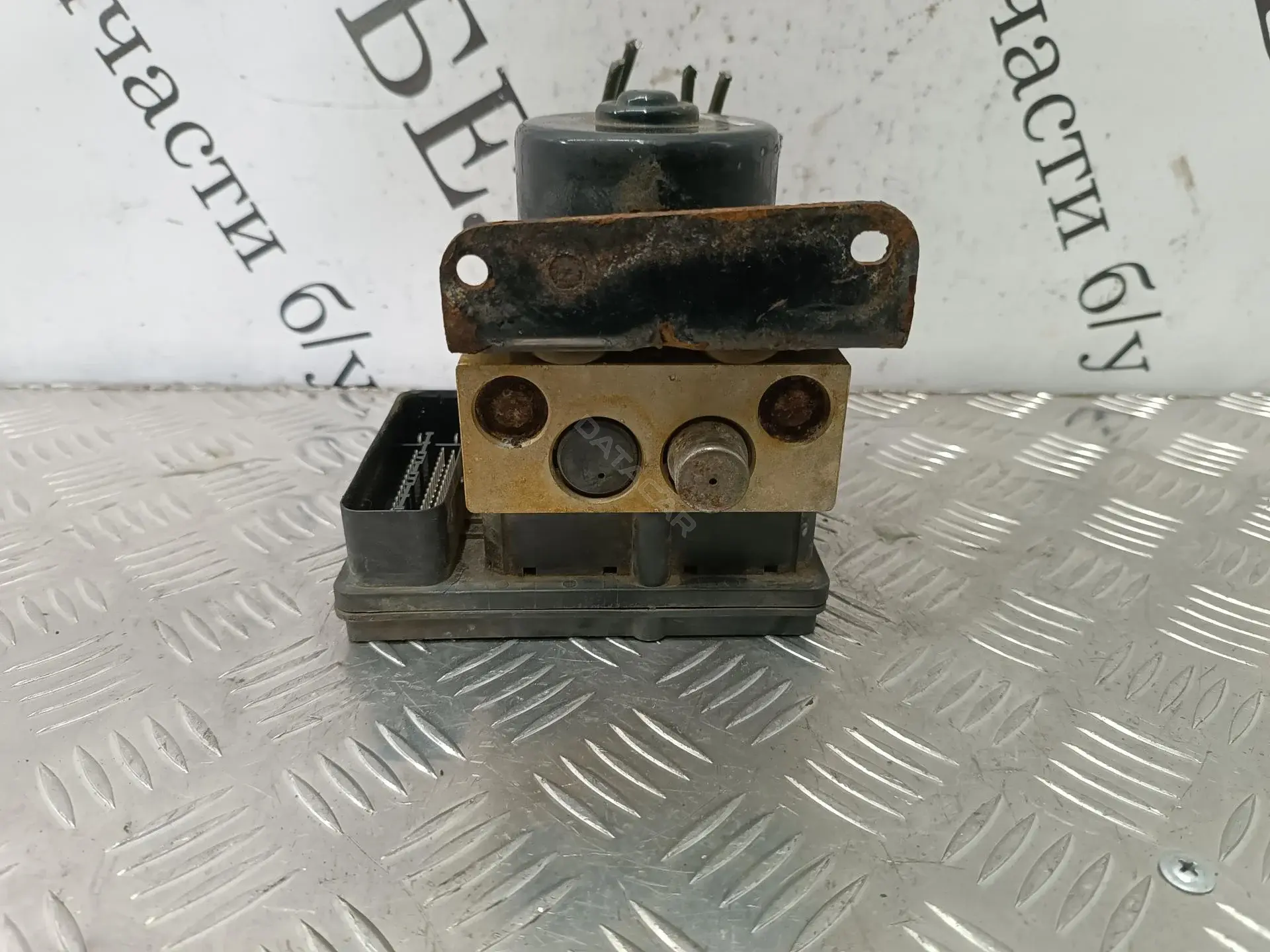 Блок управления АБС 4891021100
