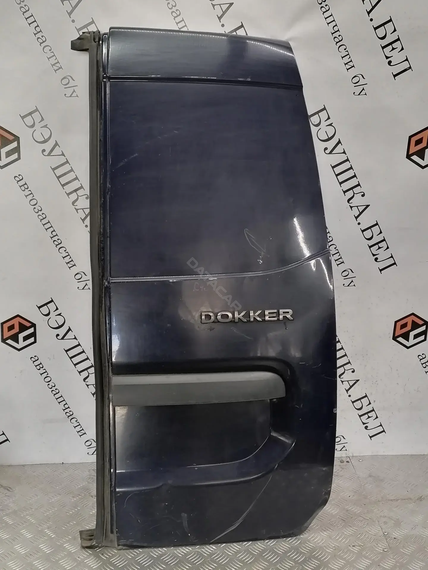 Дверь 901006293R