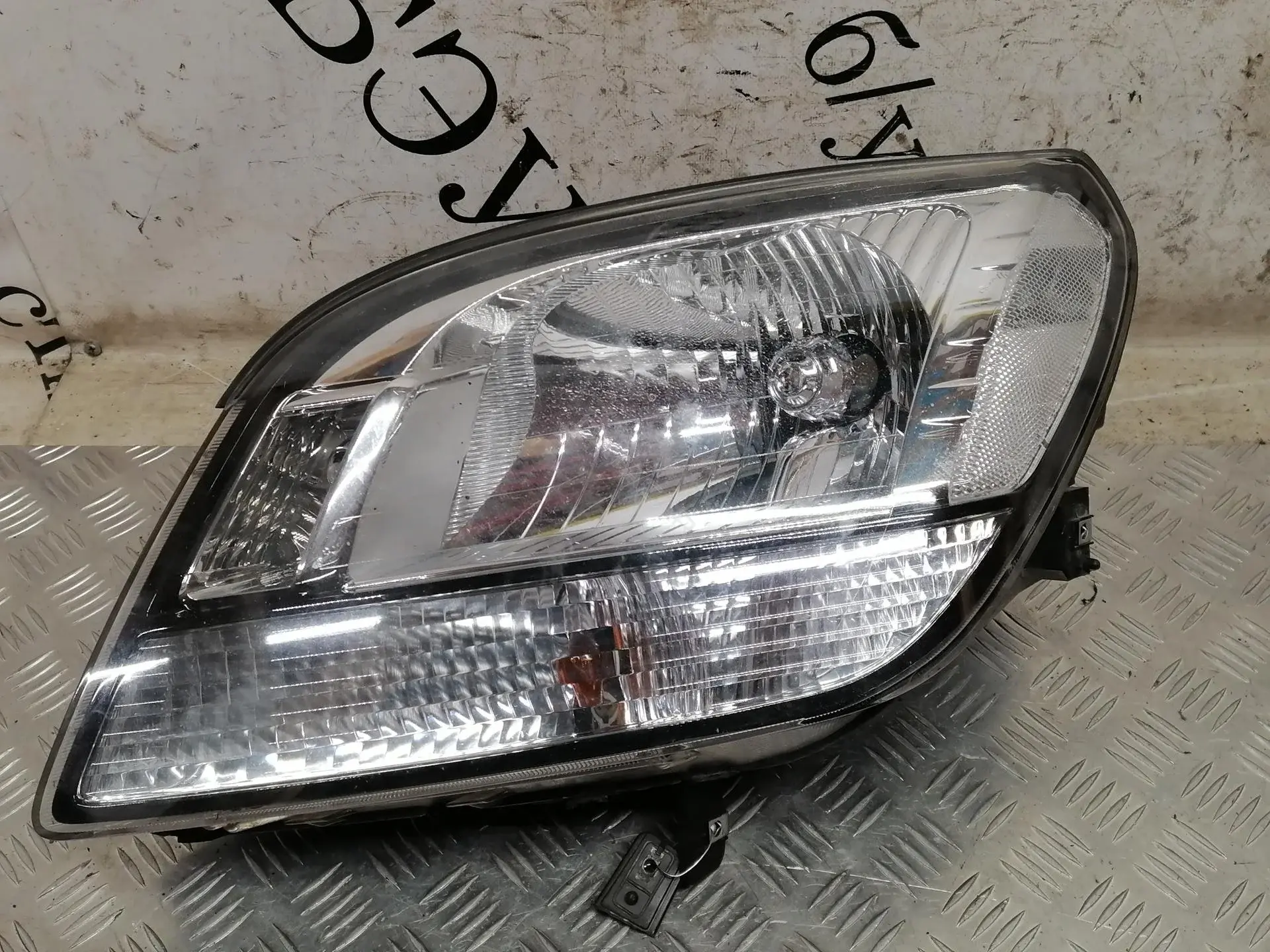 Фары 95025587