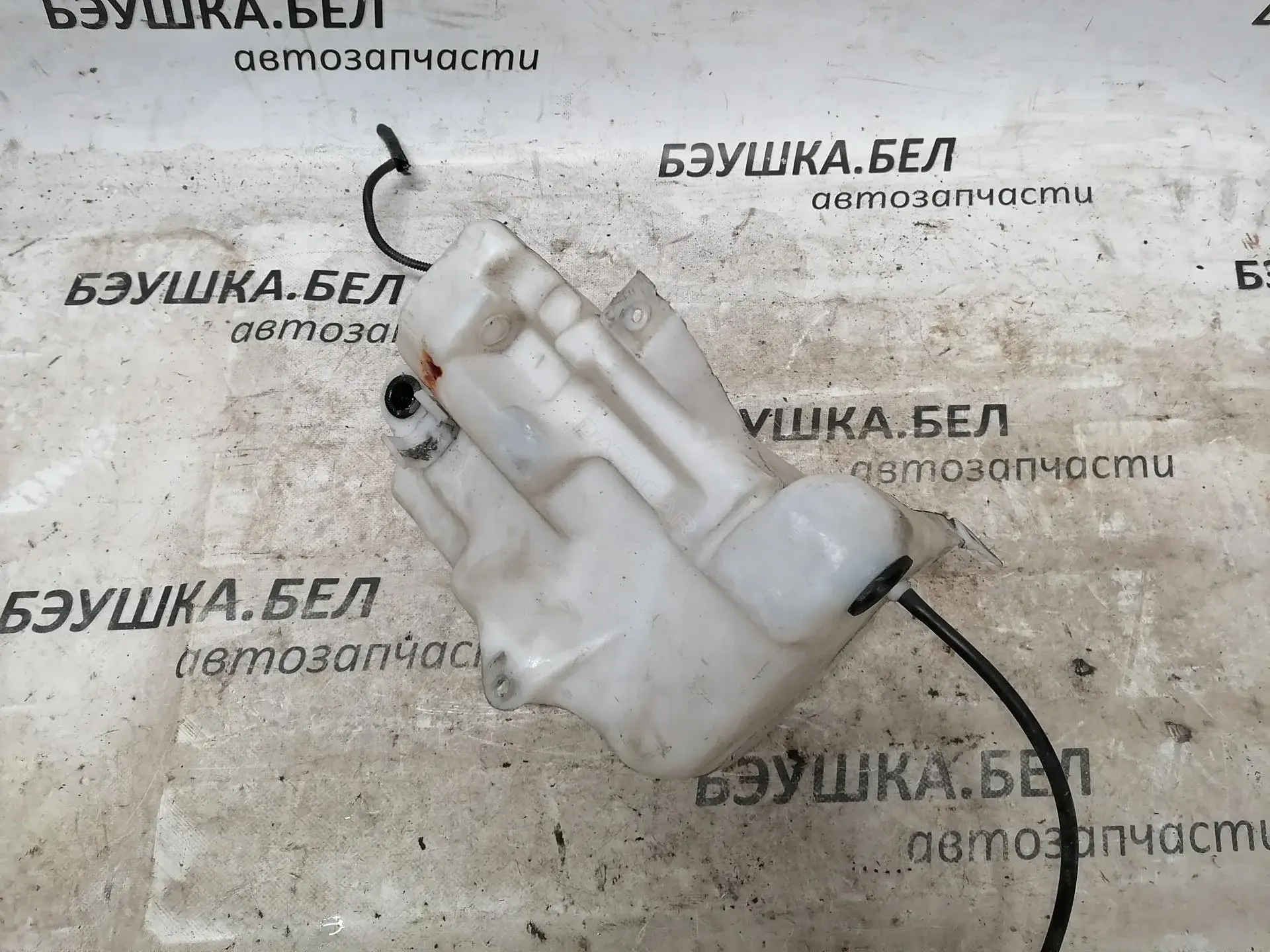 Бачок омывателя 4N5113K163CE