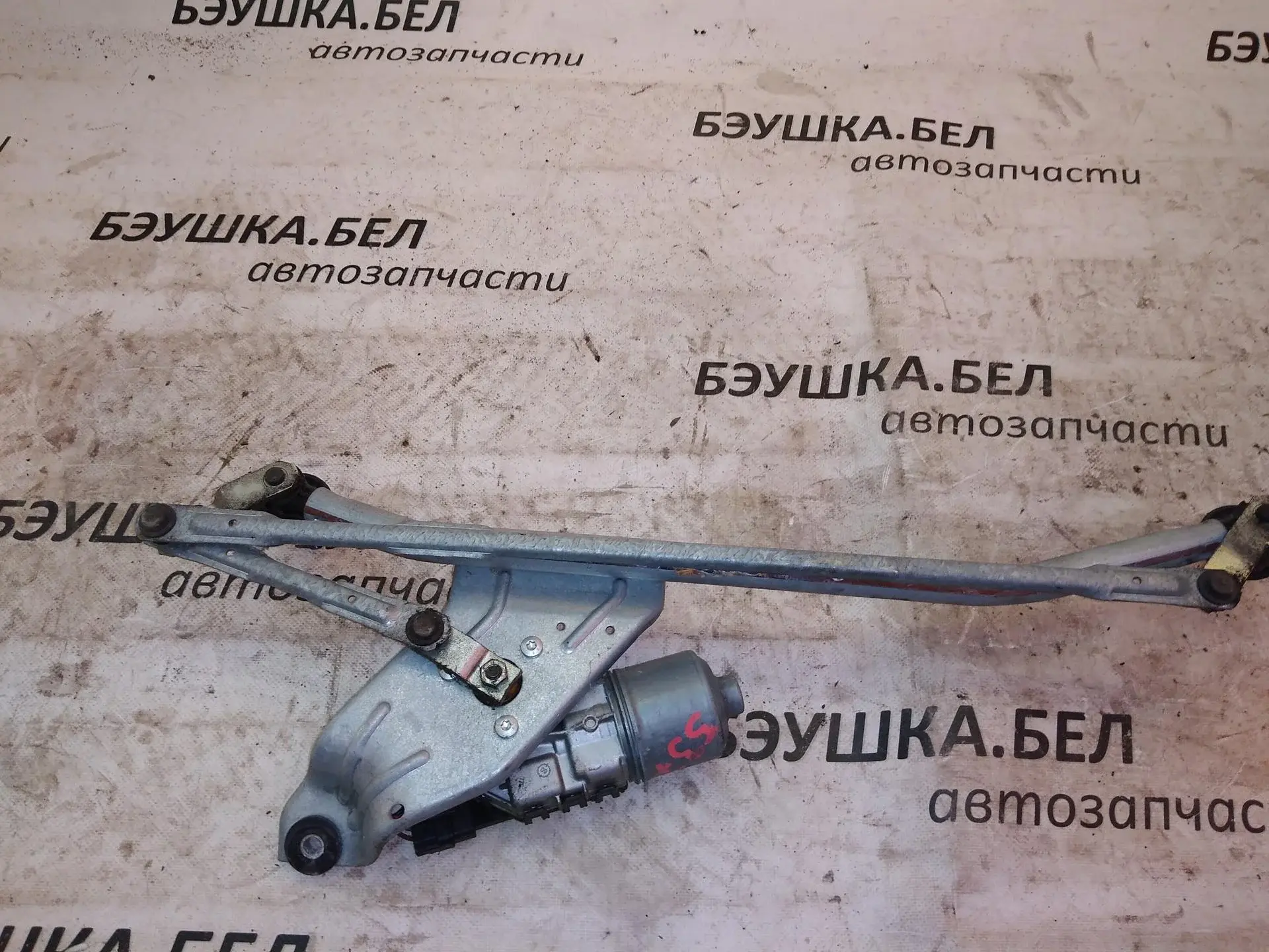 Трапеция стеклоочистителя 8200619512
