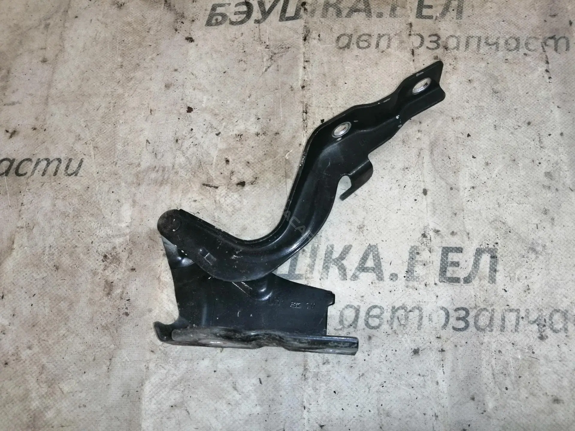 Петля капота 791102B000, HY7308L, STHN66015B1