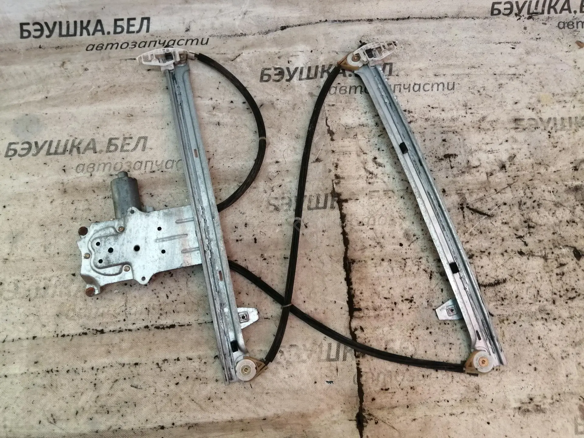 Стеклоподъемник 0130821900
