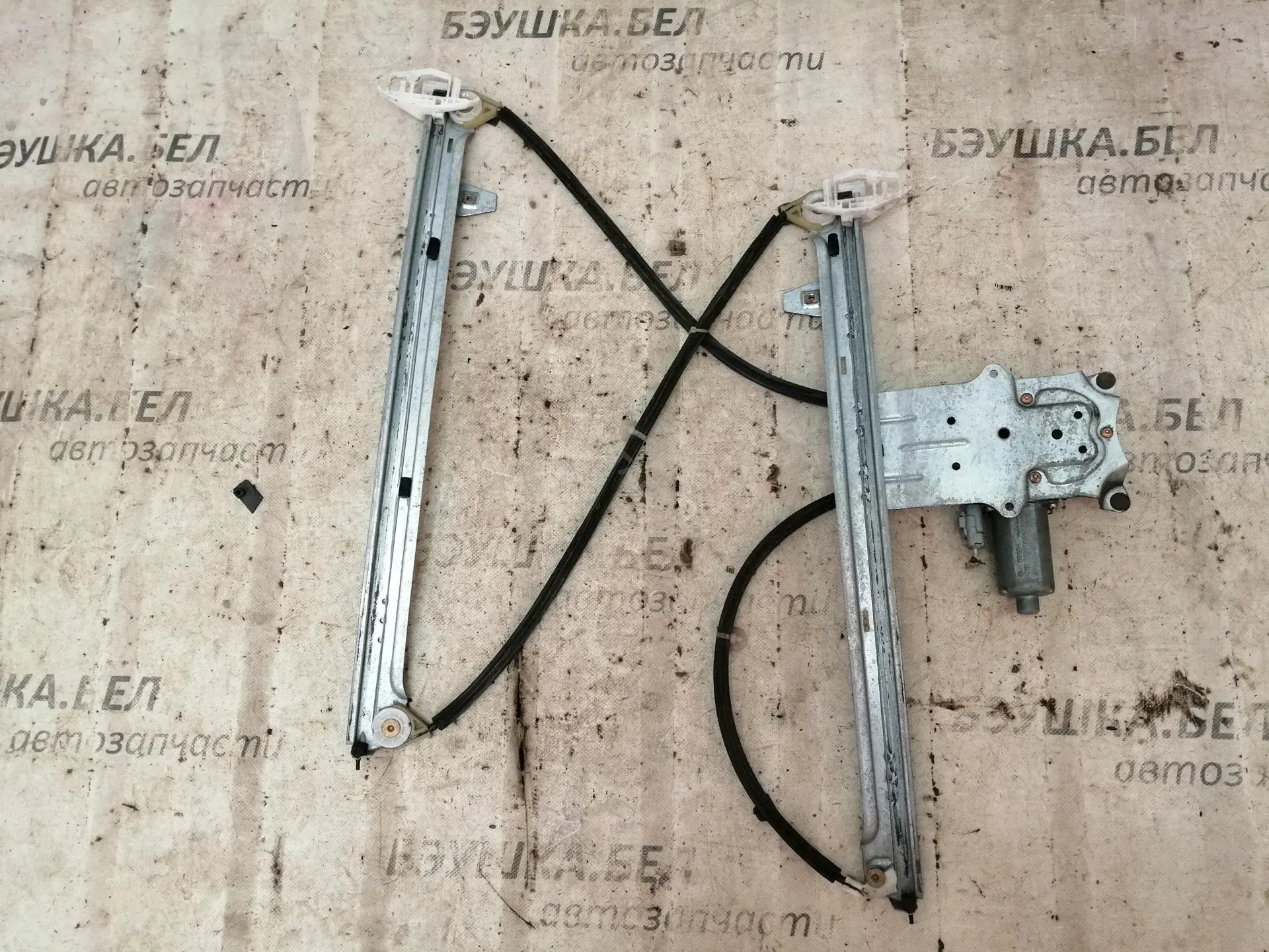 Стеклоподъемник 0130821900