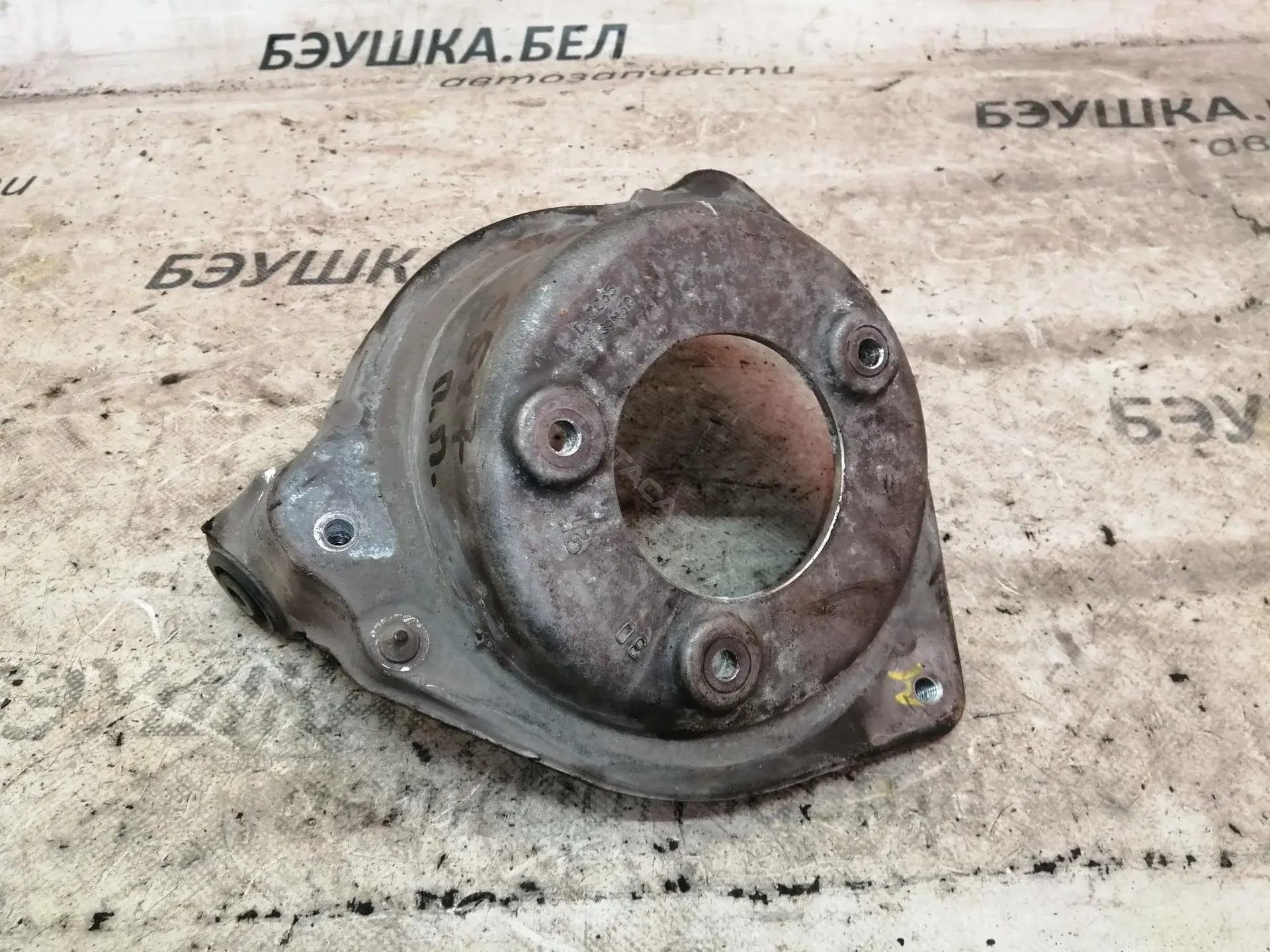 Опора амортизатора P962855