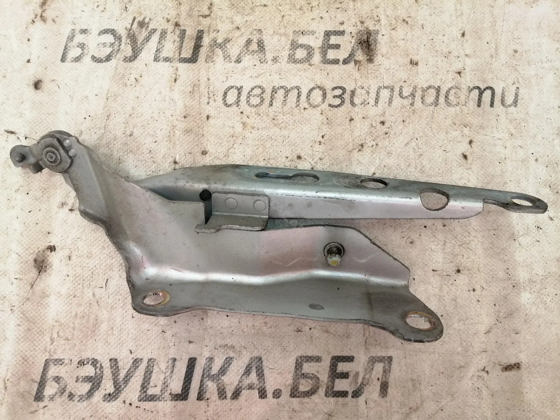Петля капота 30716883