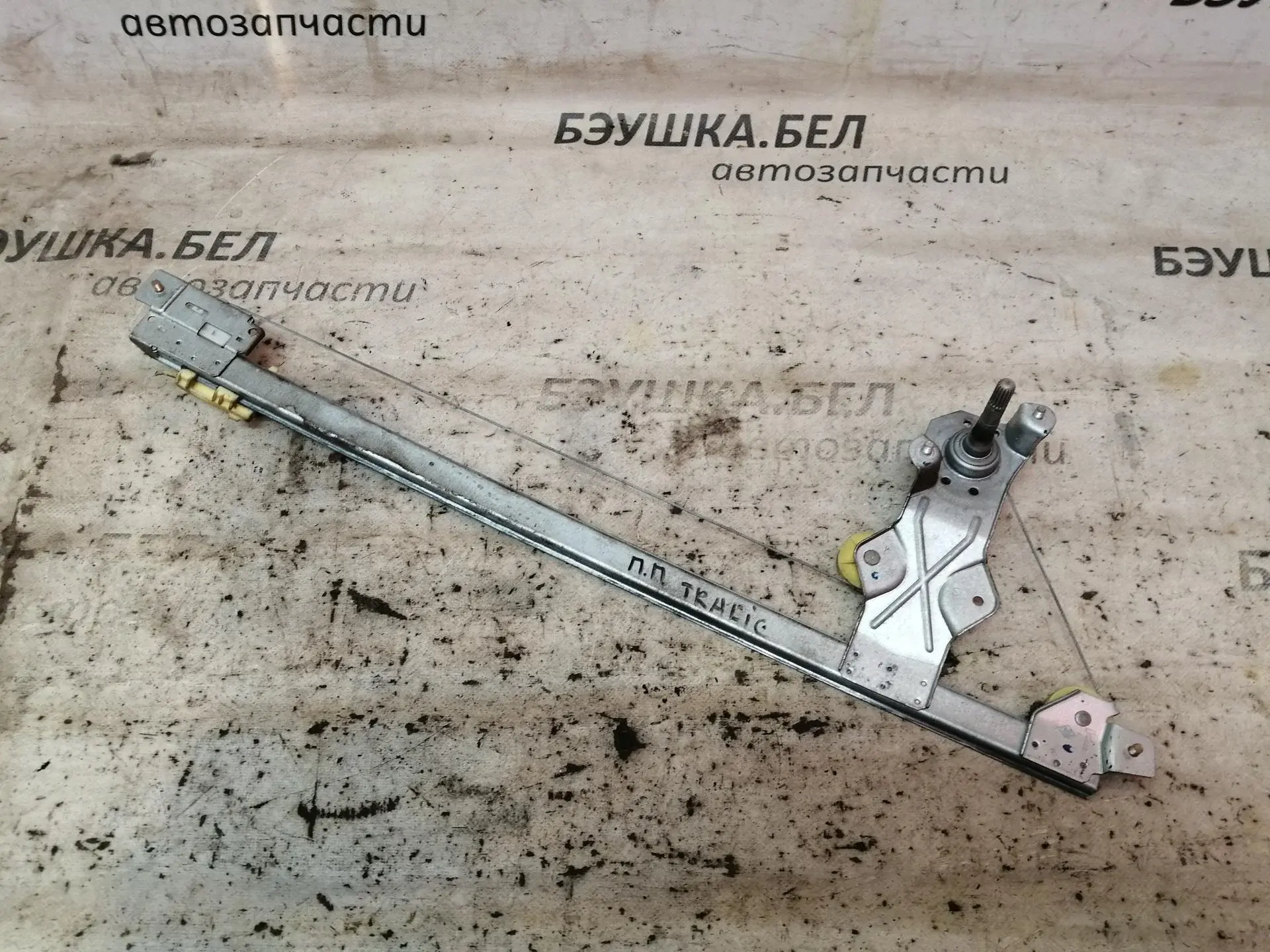 Стеклоподъемник 37103001