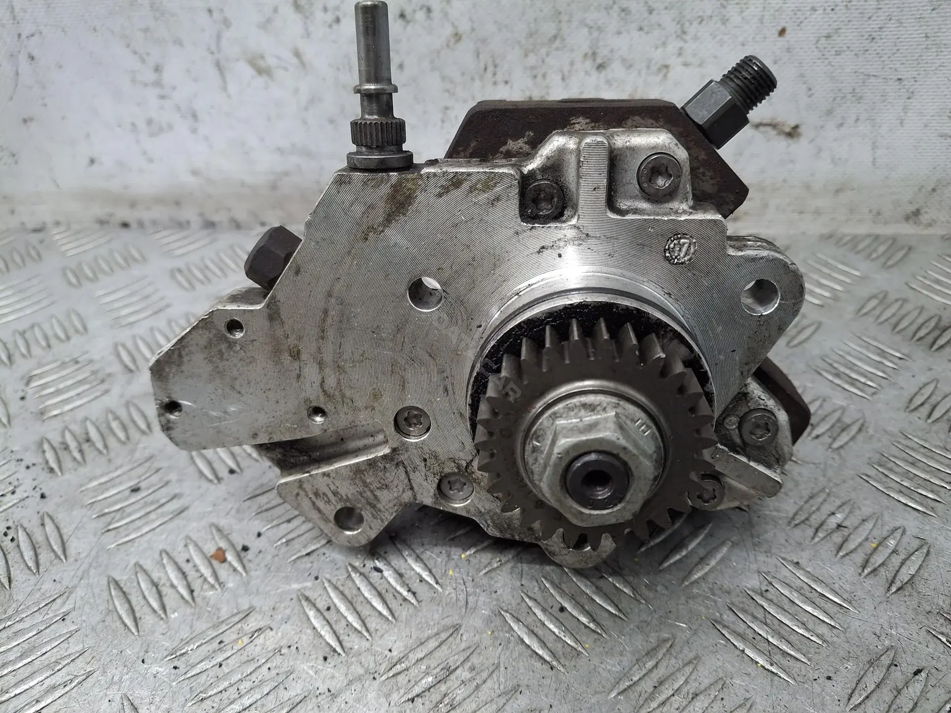 ТНВД 8200385478