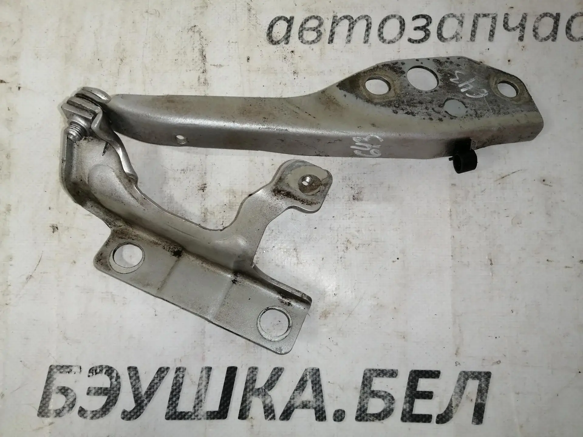 Петля капота 30753598
