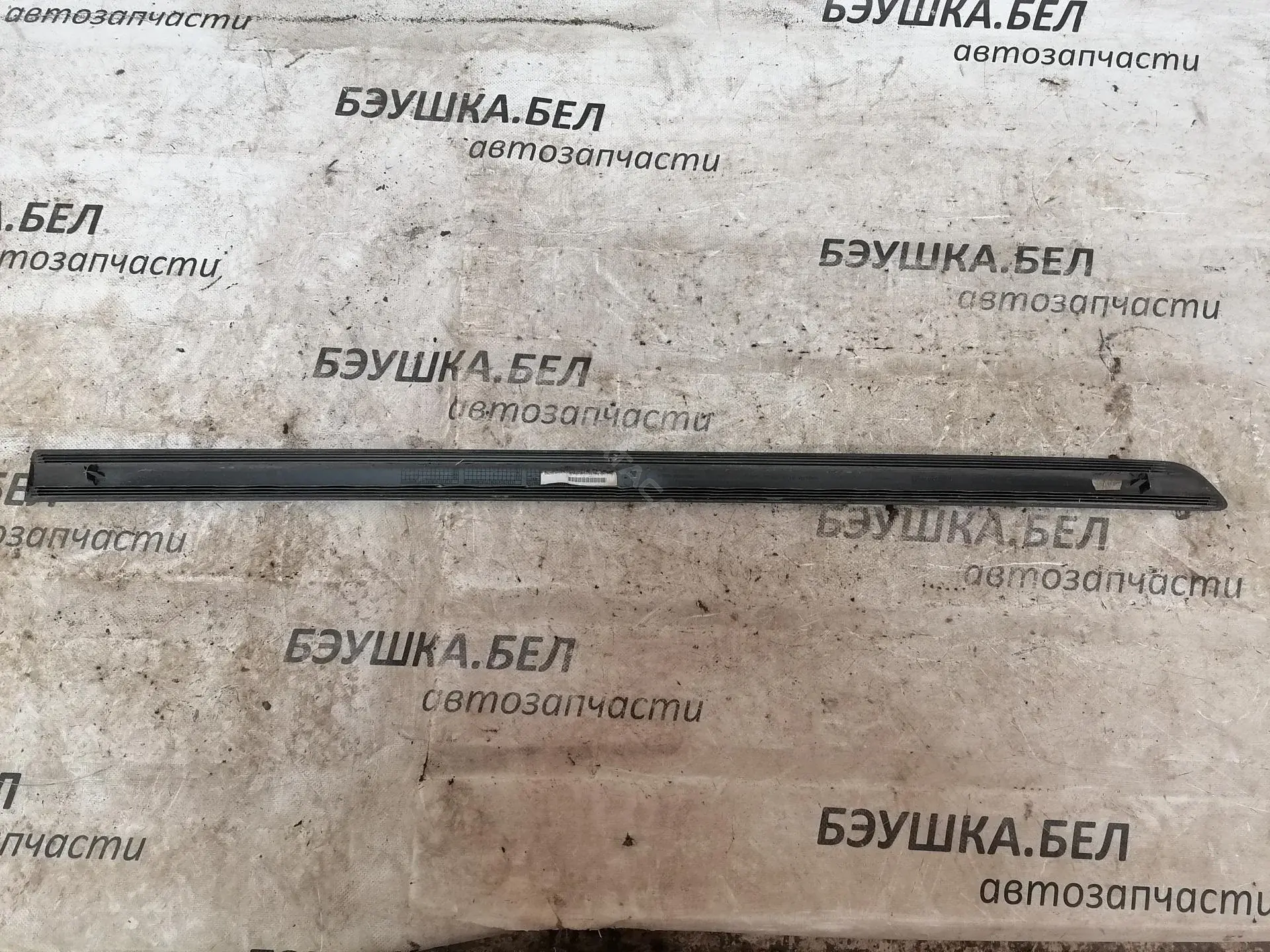 Молдинг двери 39987037
