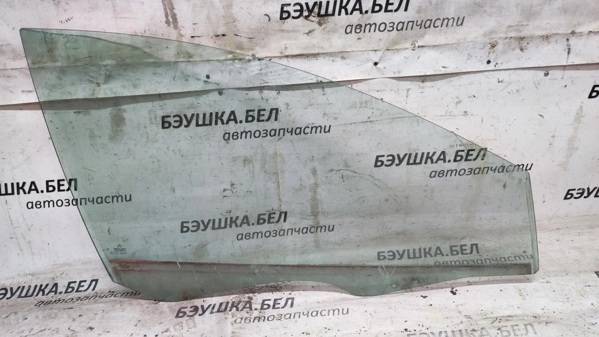 Стекло двери 9202G6