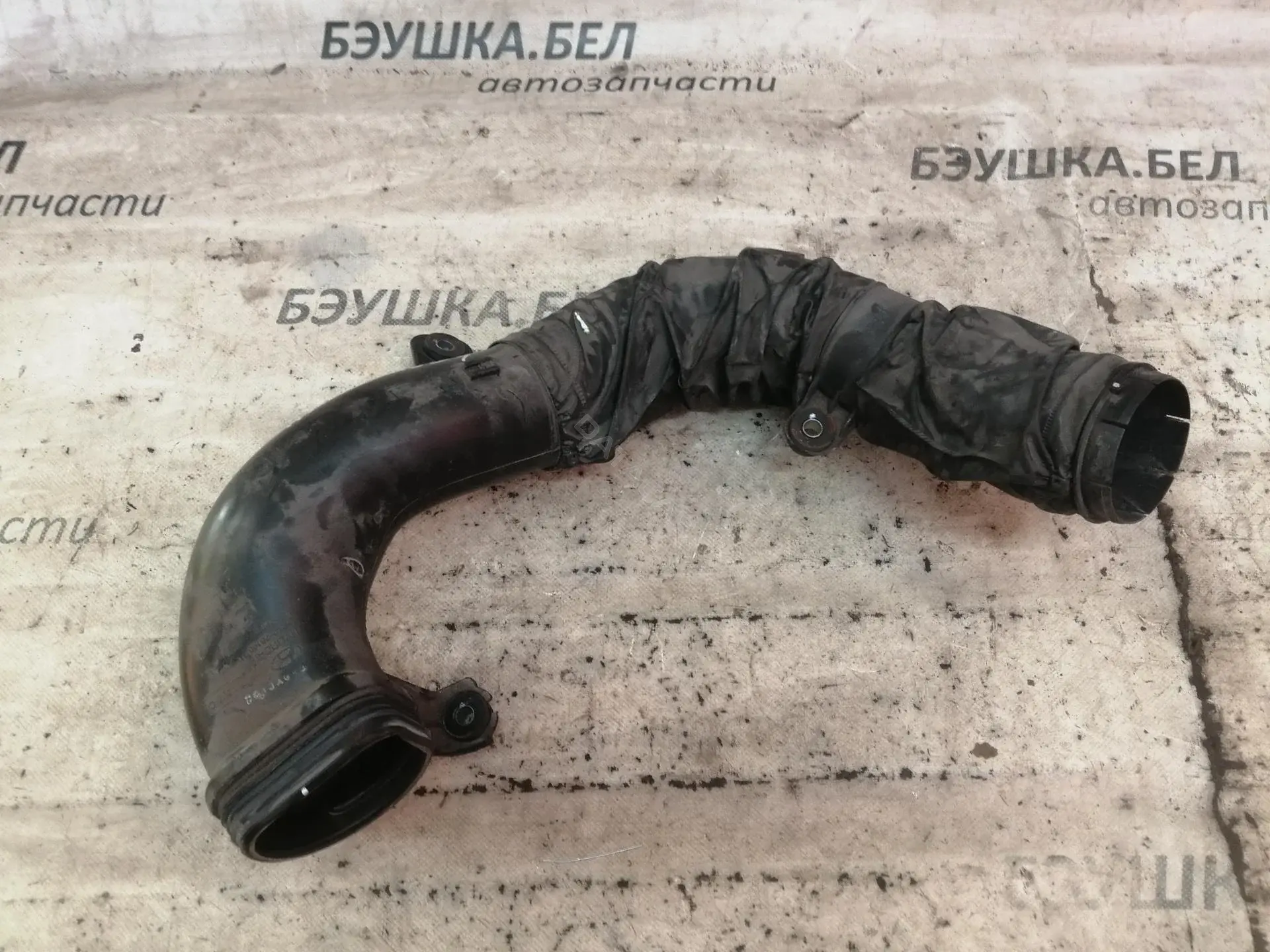 Воздухозаборник 282102B600