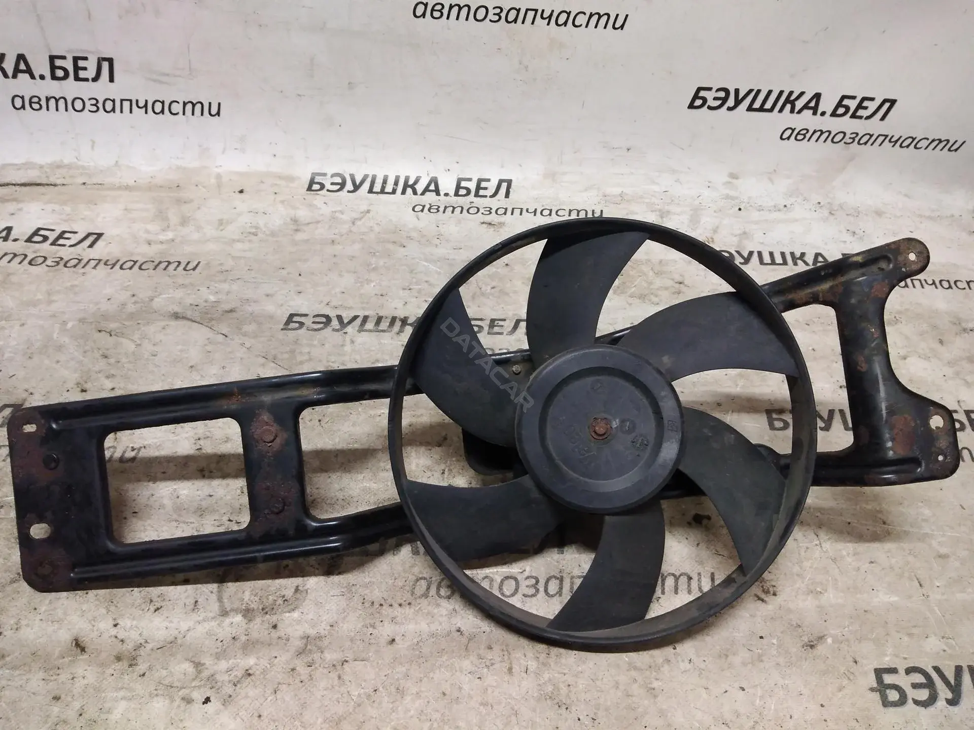 Вентилятор радиатора 069422345010, 069422351010, 141CE4215