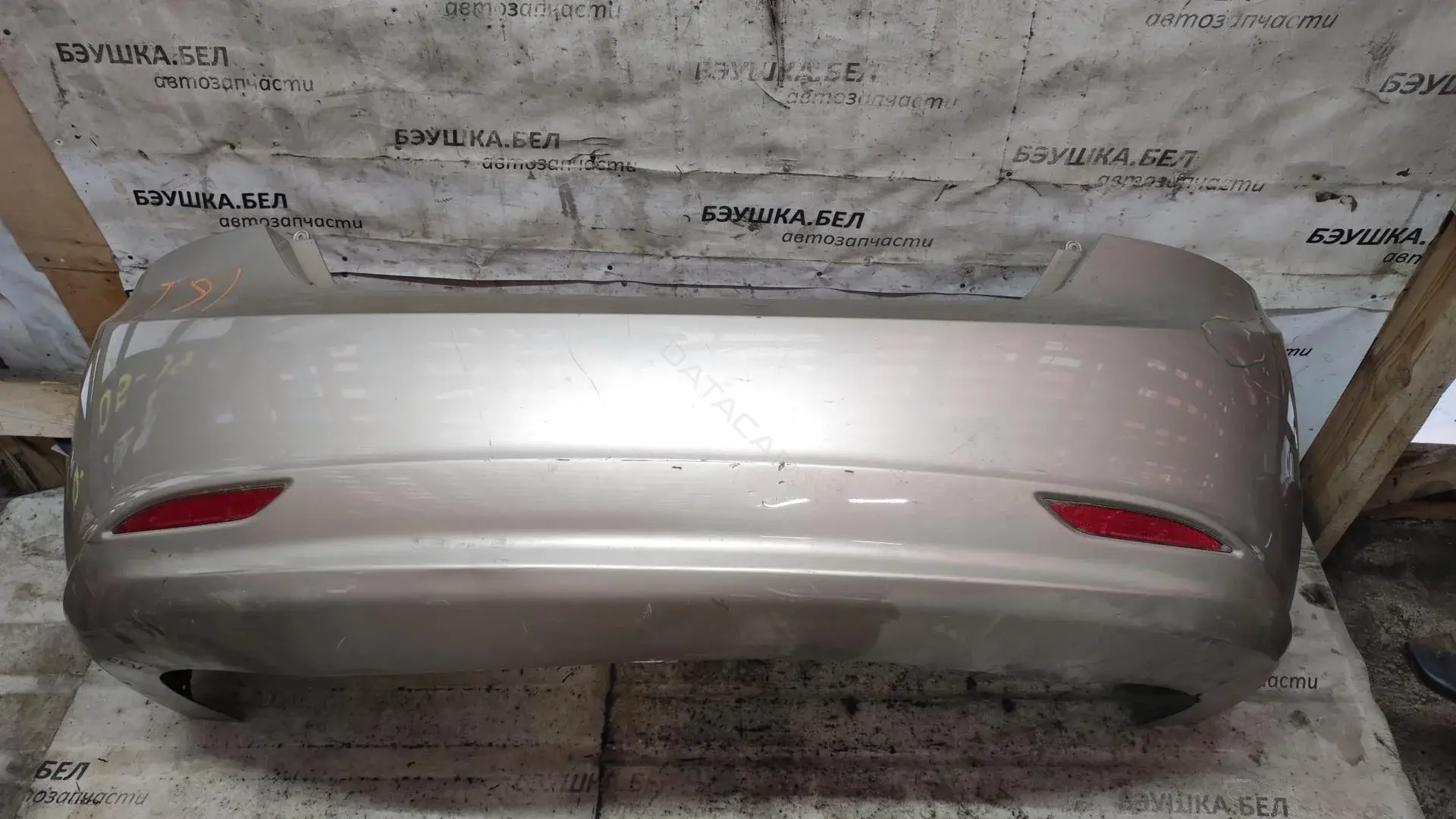 Задний бампер 866100A800