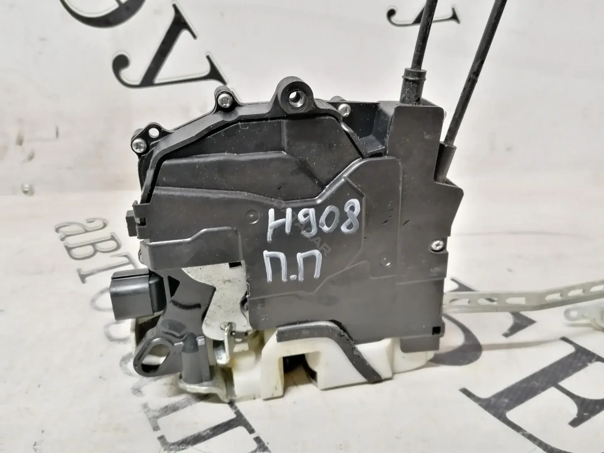 Замок двери 9101FQ