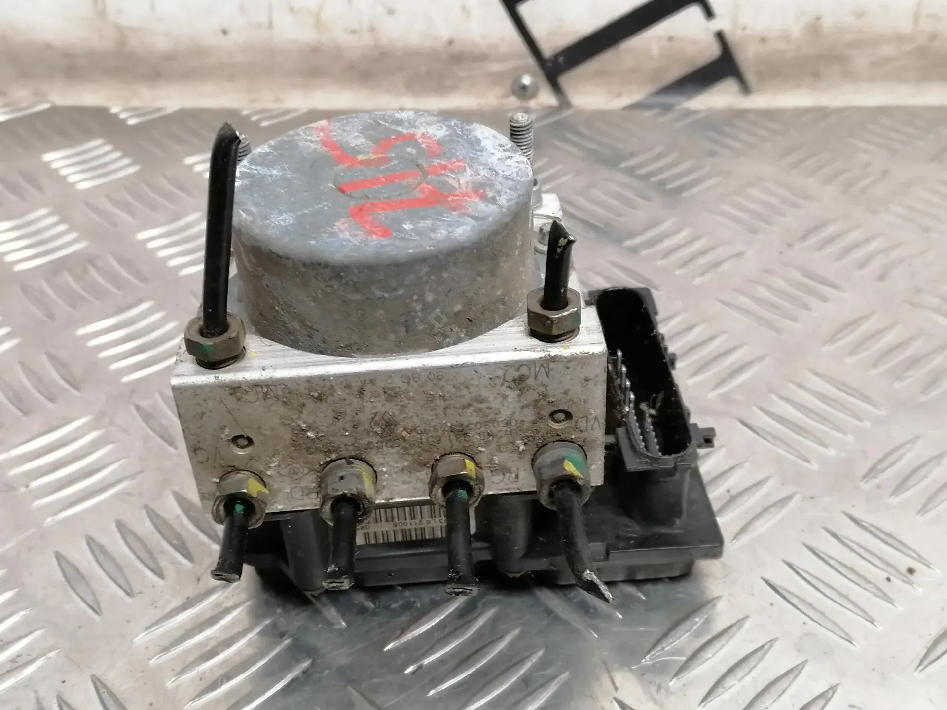 Блок управления АБС 8200262807