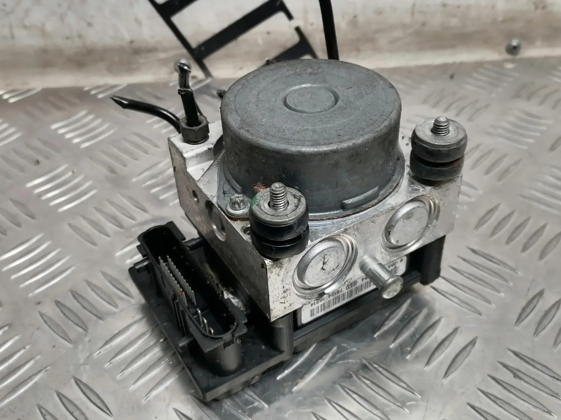 Блок управления АБС 8200262807
