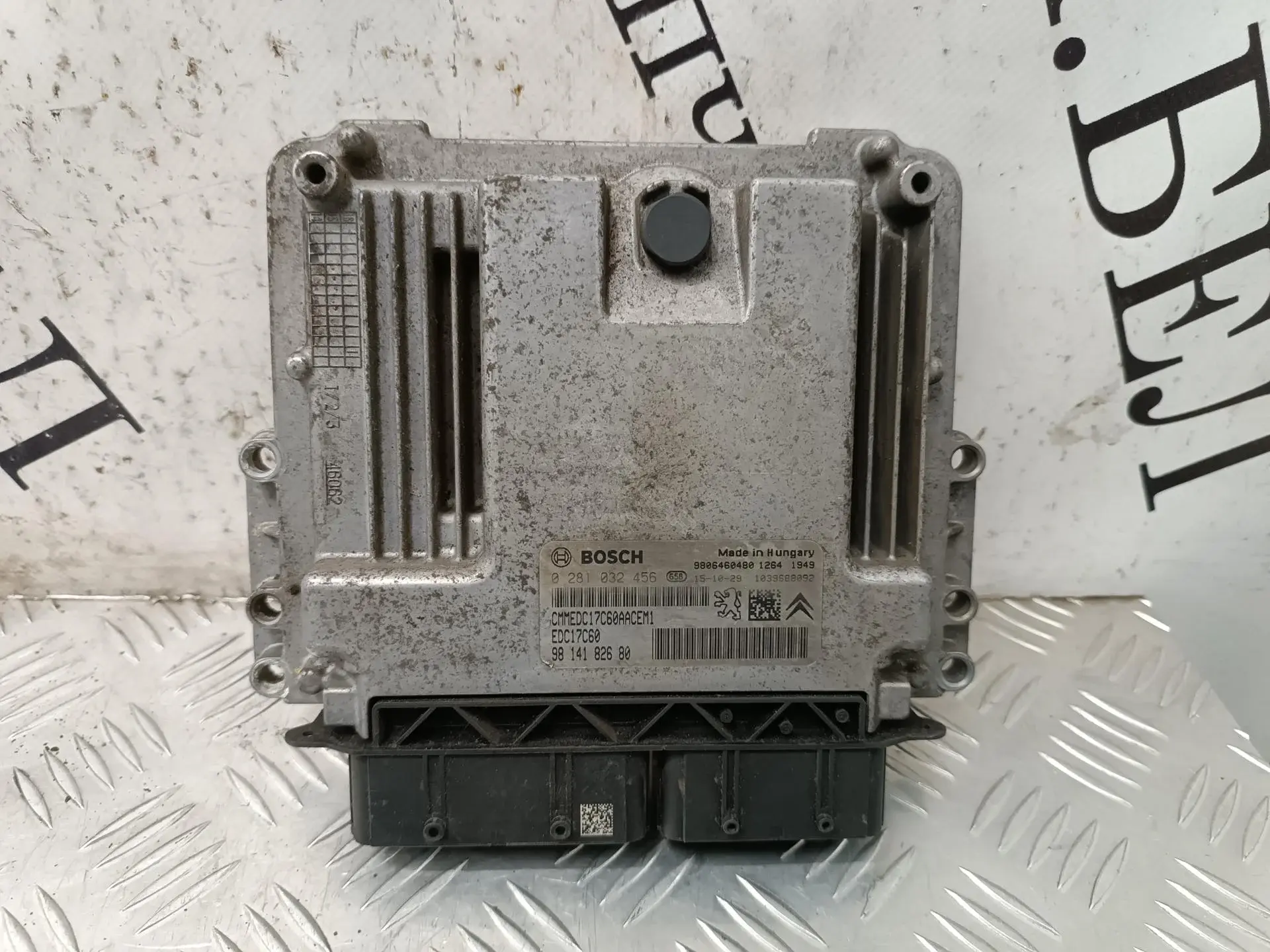 Блок управления двигателем 9814182680, EDC17C60
