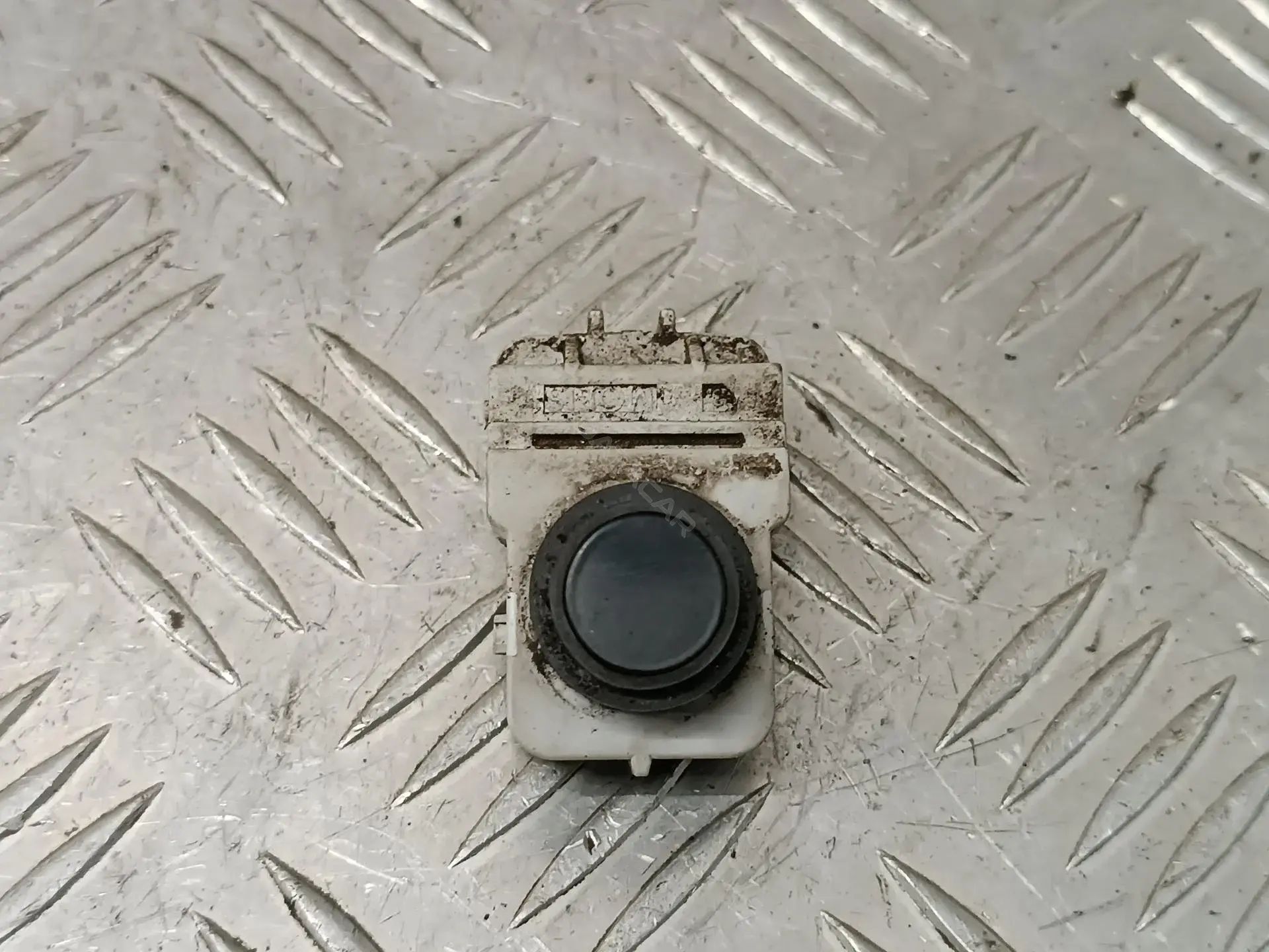 Датчик парктроника 95720-2S101