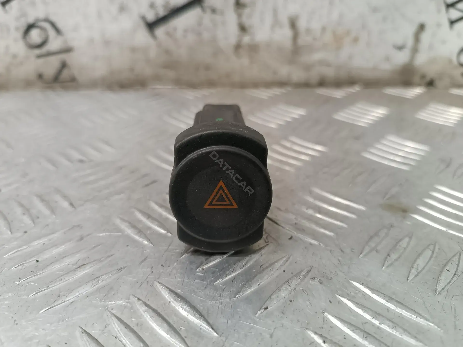 Кнопка аварийки 252905315R