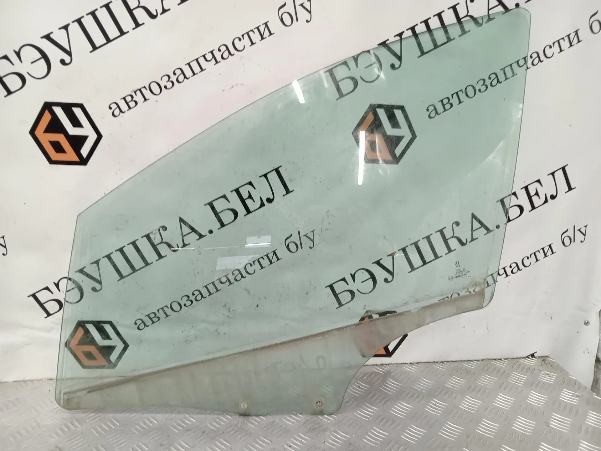 Стекло двери 9201H0