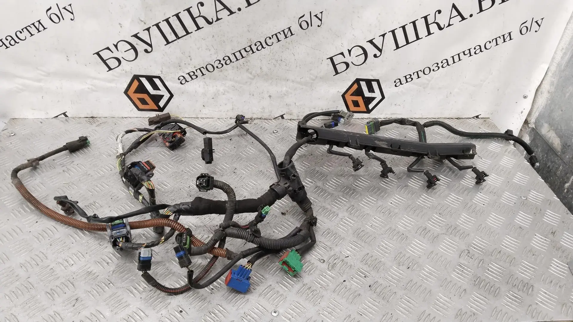 Жгут проводов 9654468180