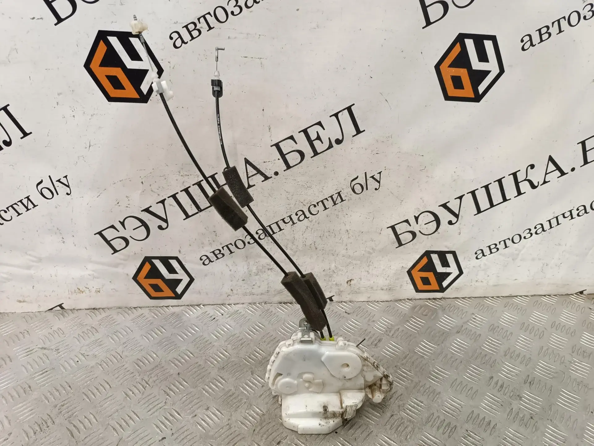 Замок двери 72110TL0E01