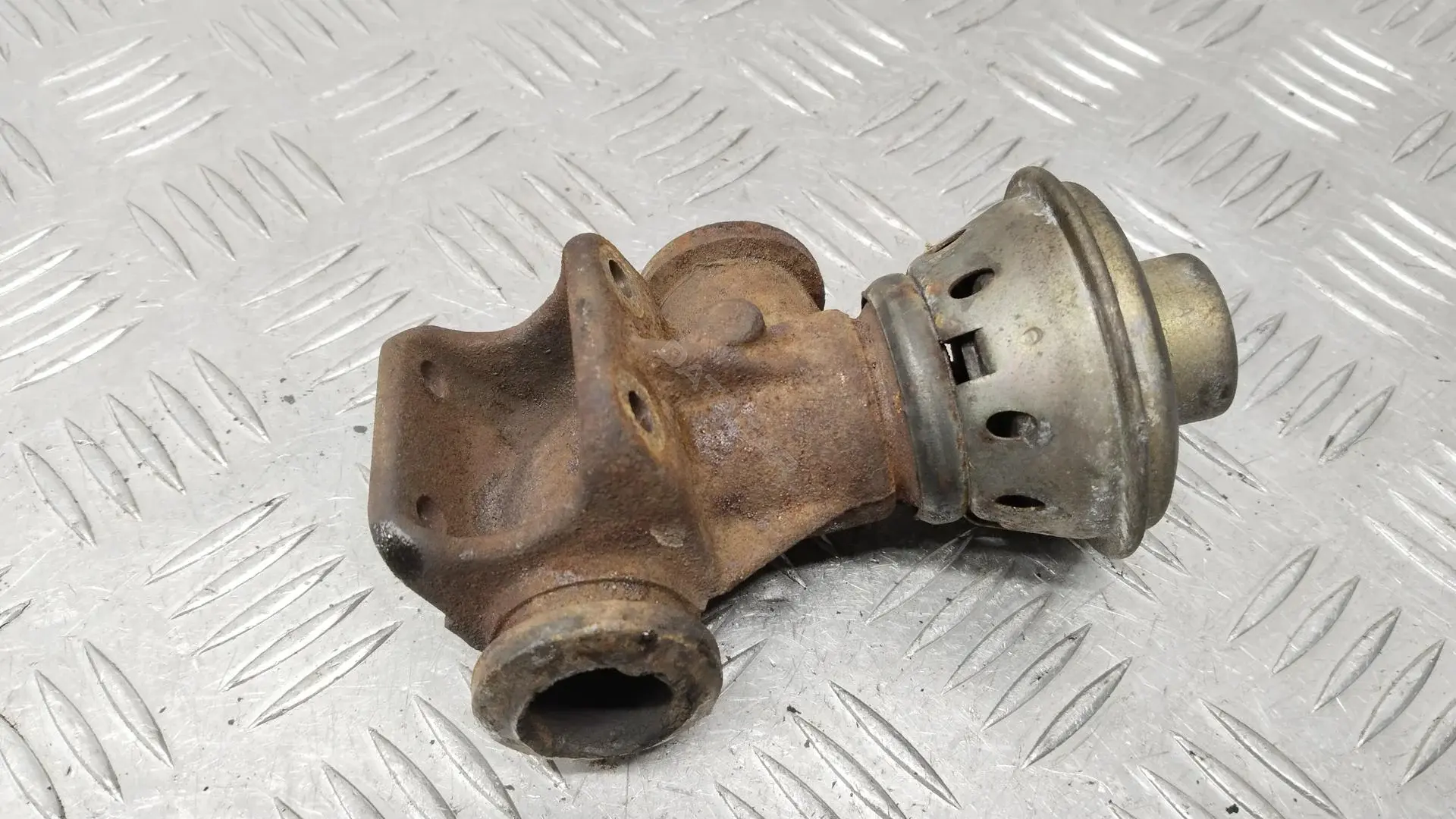 Клапан ЕГР 0125097SX, 1007789, 1628VW