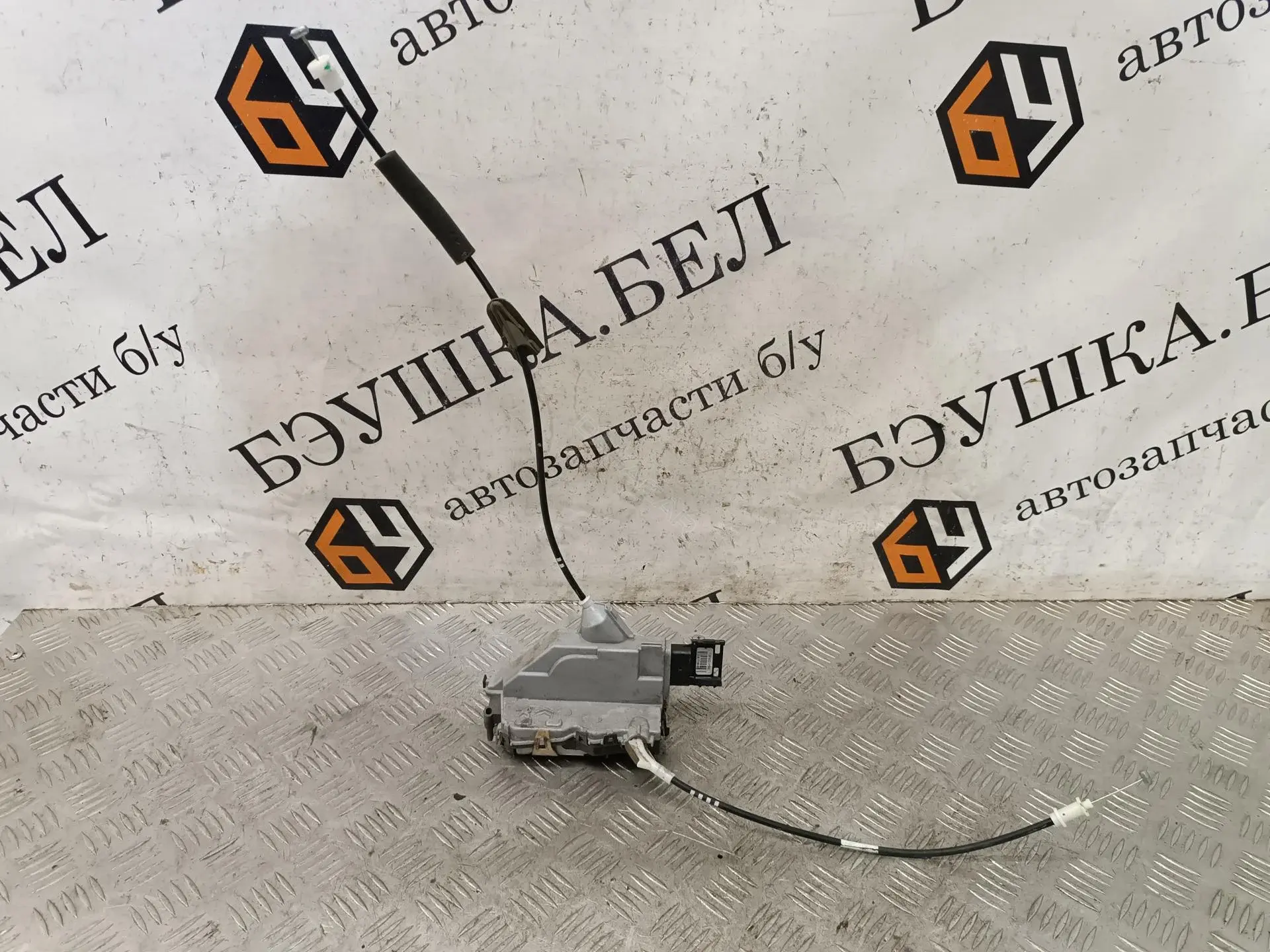 Замок двери 9819263380
