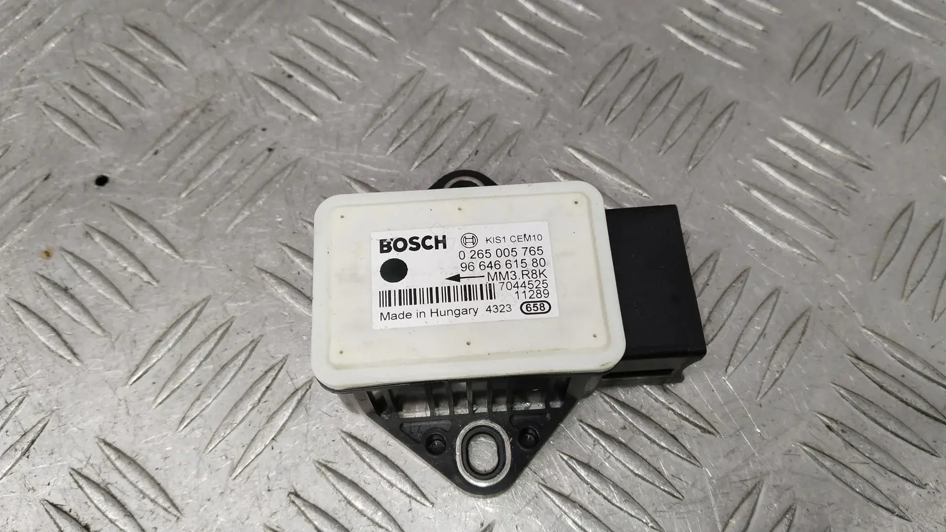 Датчик ускорения 9663187680, 9664661580