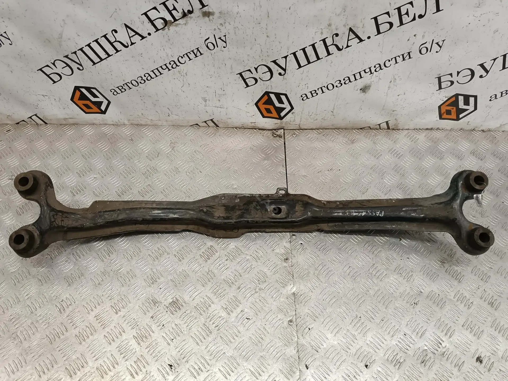 Балка под радиатор 191199201B, 191199201D